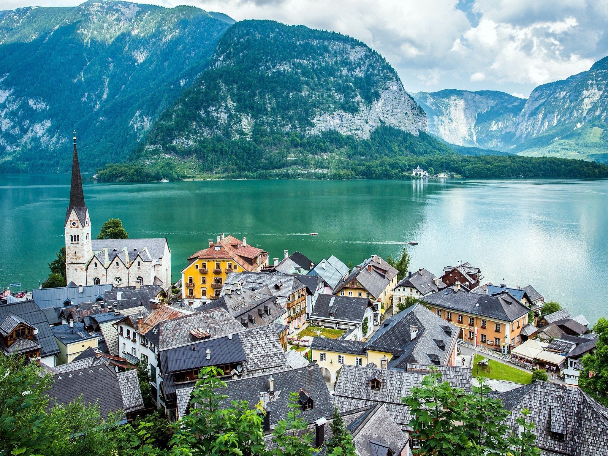 Europe Group Tour Package 11 Nights 12 Days