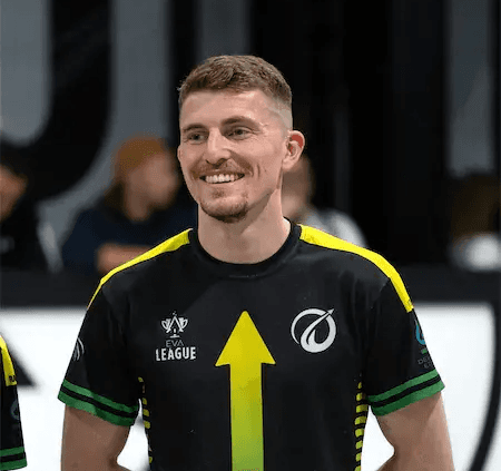 Photo de Wire avec t-shirt RTS