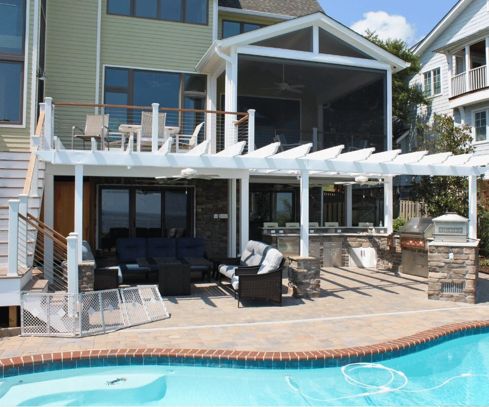Custom Decks and exteriro remodeling