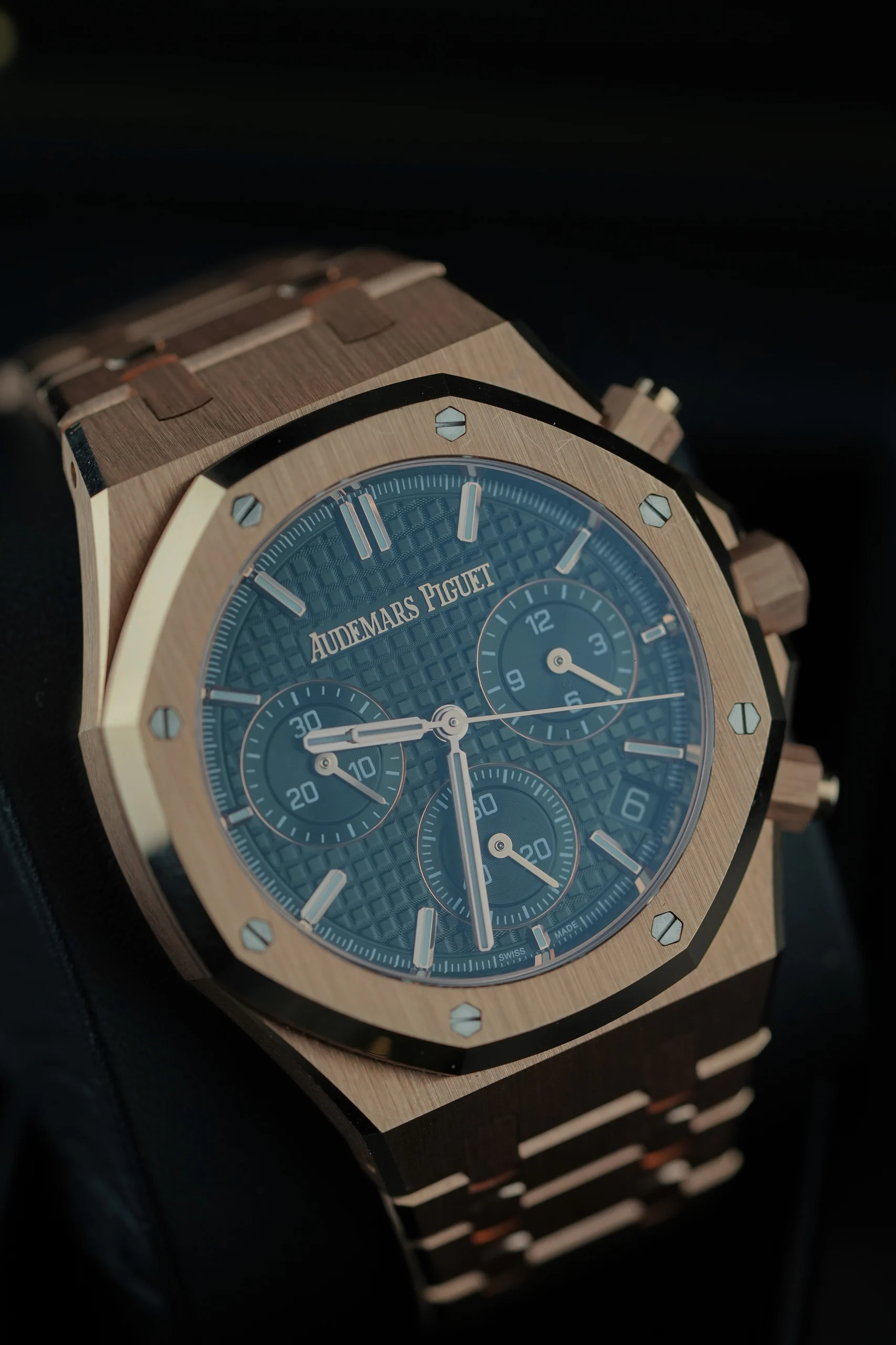 Close-up of the green dial on the Audemars Piguet Royal Oak Chronograph Rose Gold Green Dial 26240OR