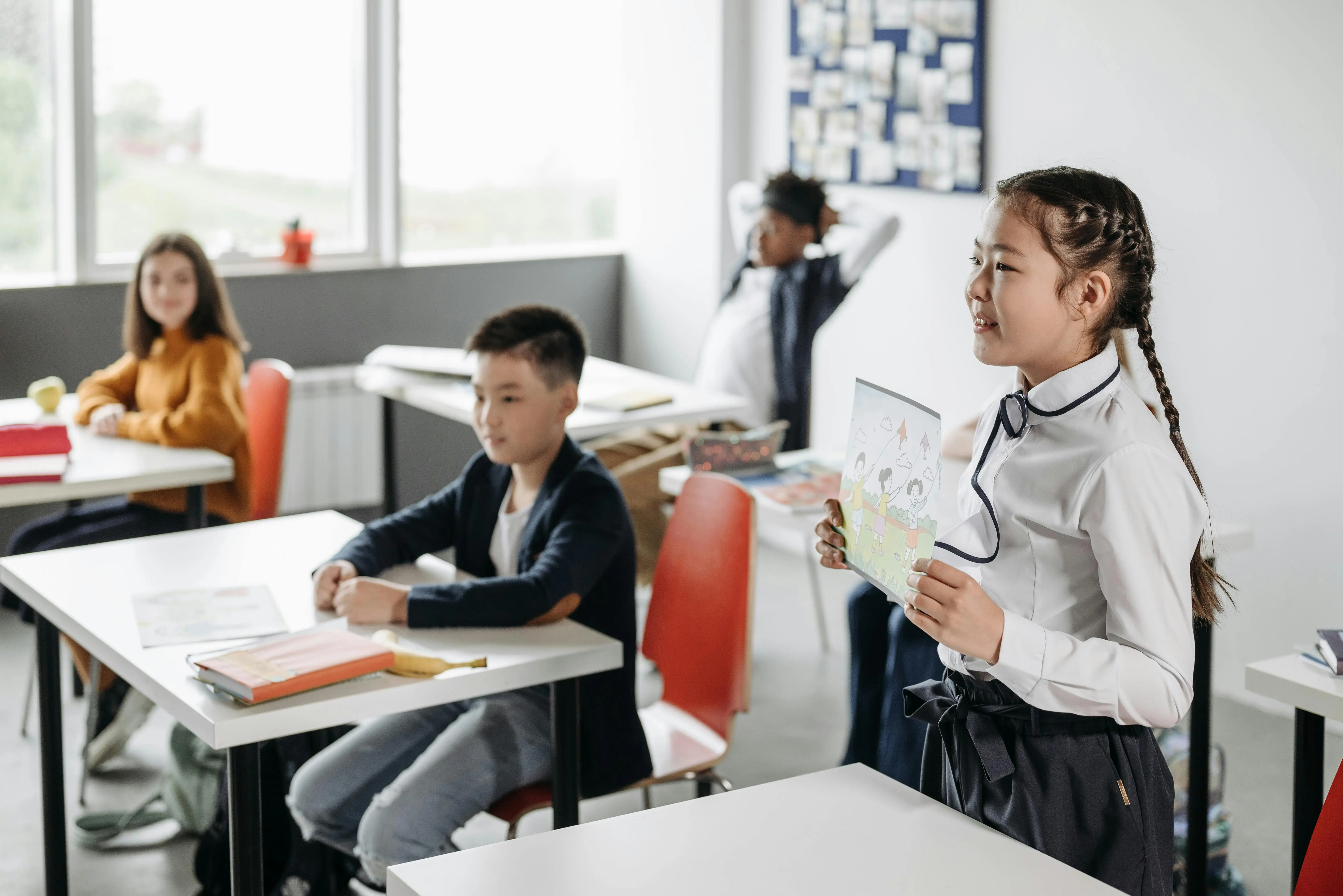 tuition centre at buona vista, a girl in white longsleeve shirt