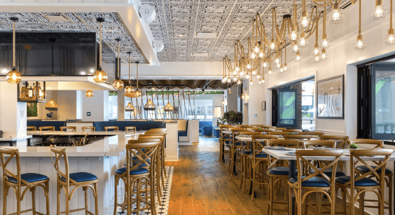 Hampton's Style Restaurant 