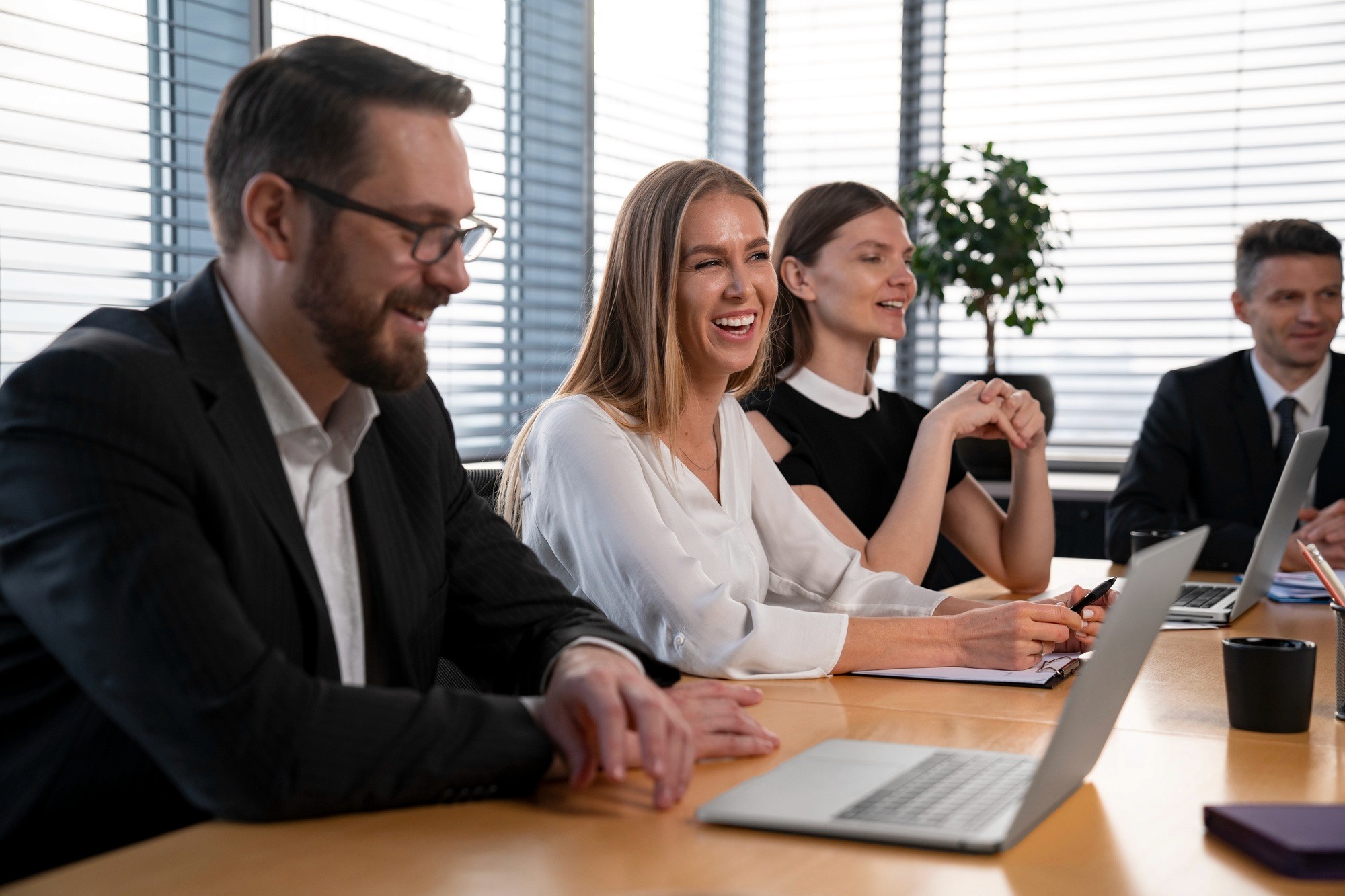 aprende todo sobre la importancia que tiene un closer de ventas para tu empresa de ventas b2b