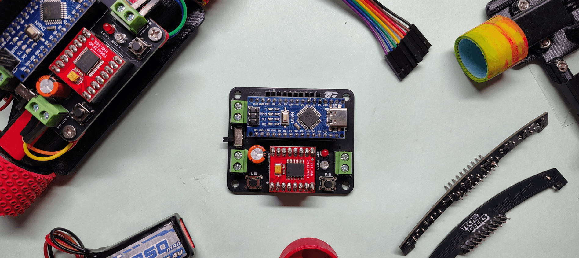 Blueprint 01 PCB top view – Arduino Nano socket, motor driver, power regulation layout