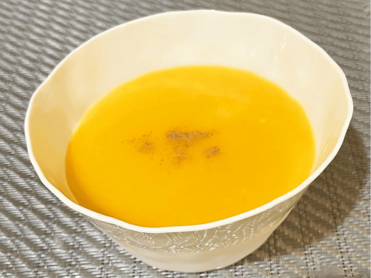 Mango-Melon Soup. Photo courtesy of Ethel G. Hofman.