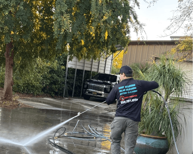CA Solar Wash pressure washing in Fresno and Clovis CA