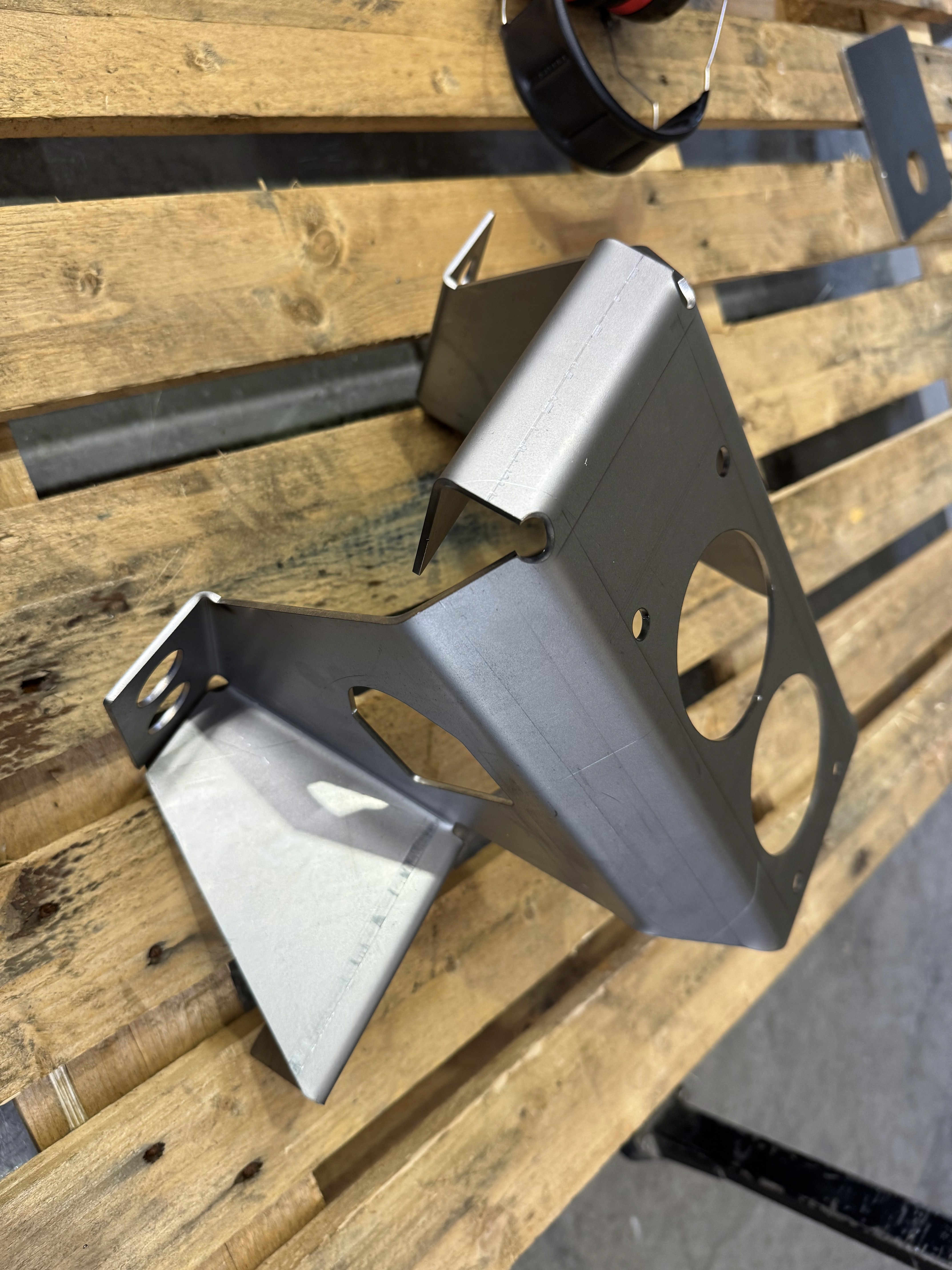 Metal part