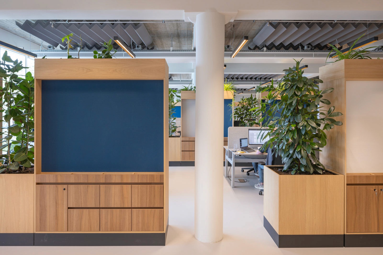 Positive Space - Mollie HQ room divider overview