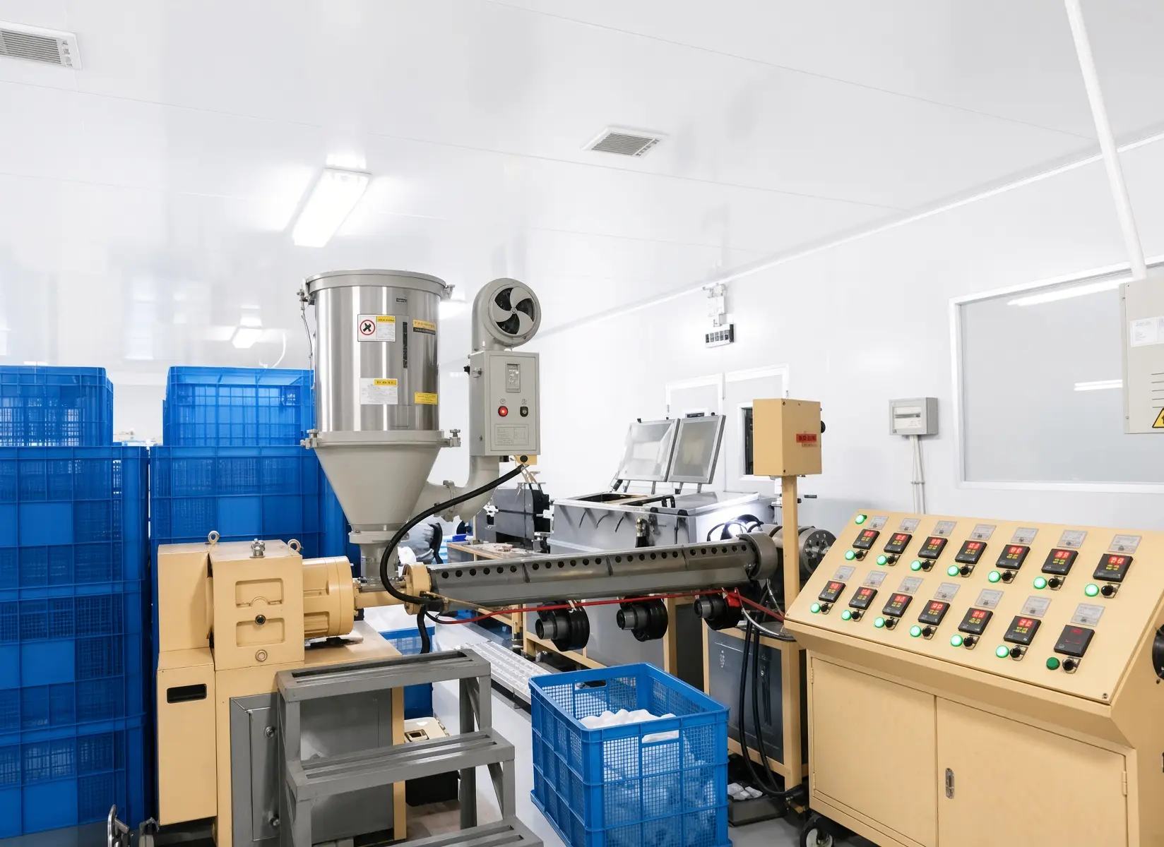 Automatic tube printing for custom branded hotel amenity packaging