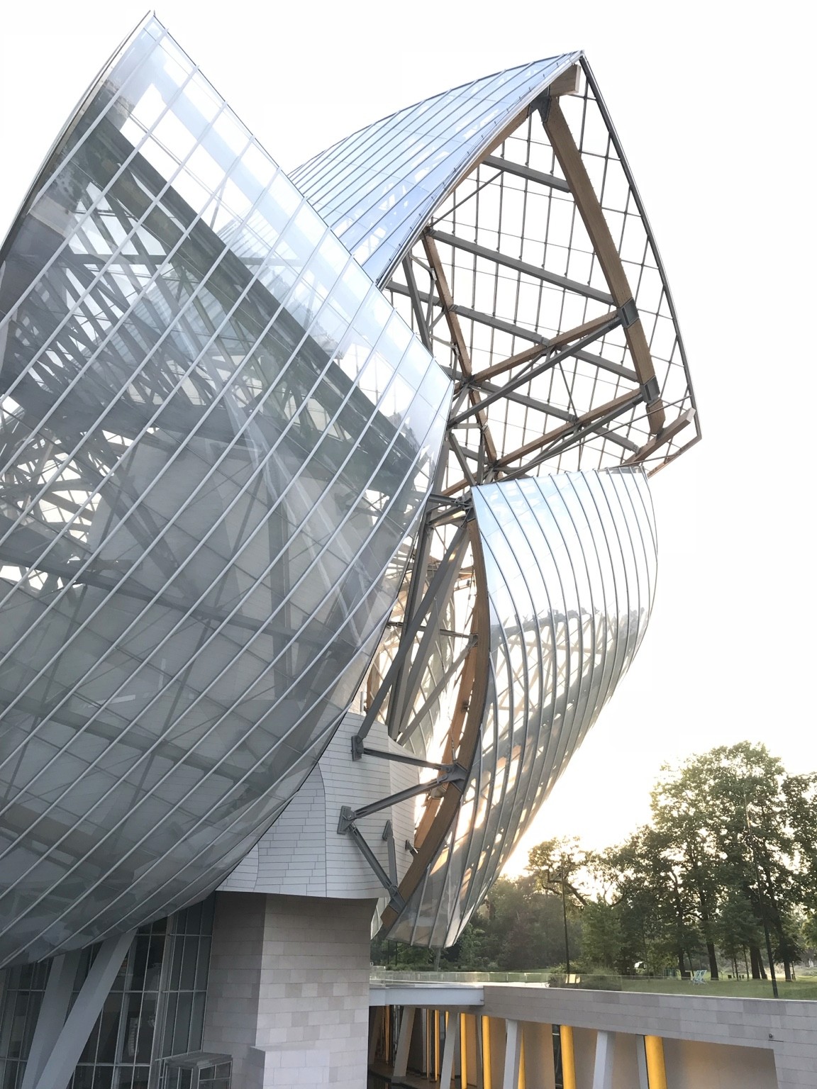 LENDLEASE / PODIUM
