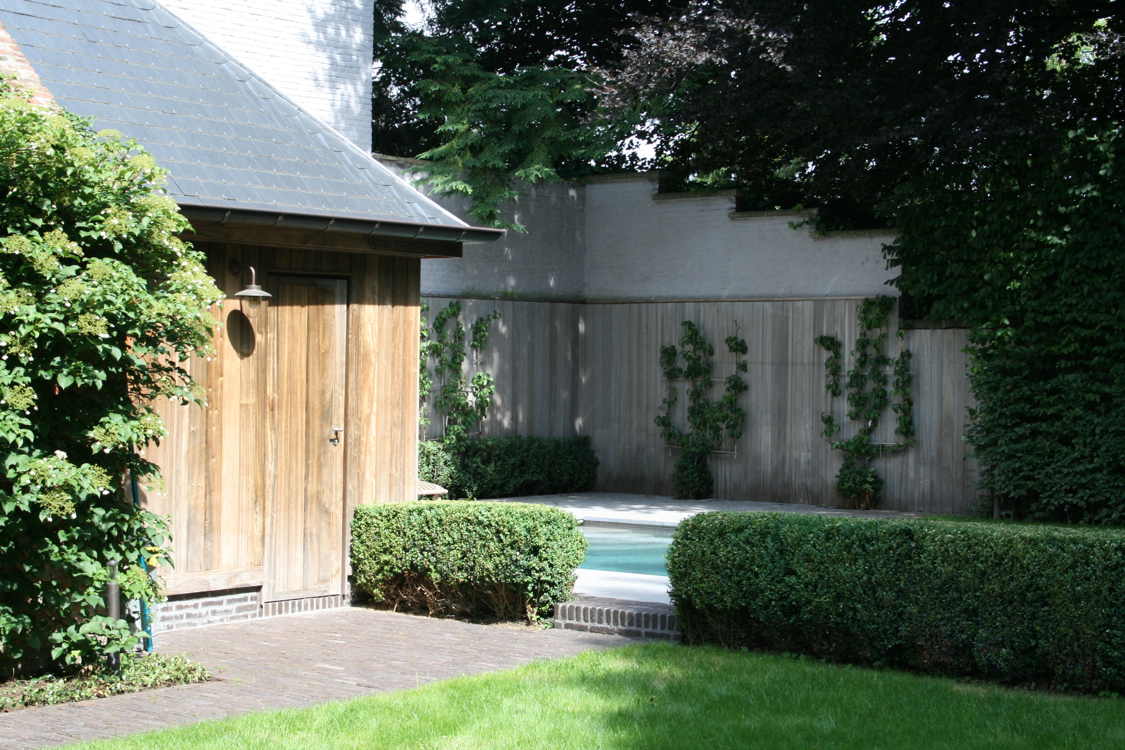 Project V.M. – custom wooden gate by Out-Standing – photo 2