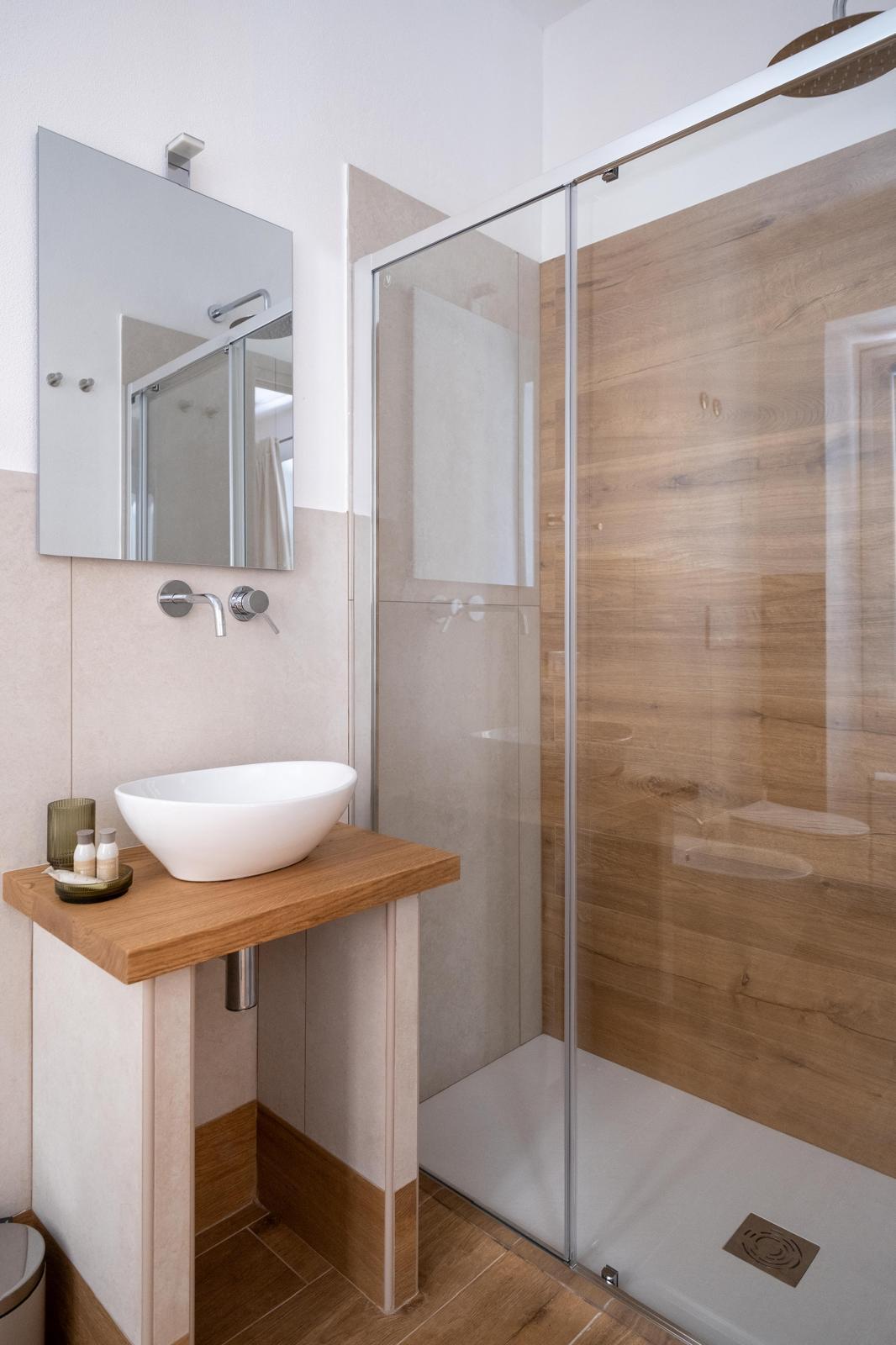 Camera ad Alghero con Balcone e Bagno Privato