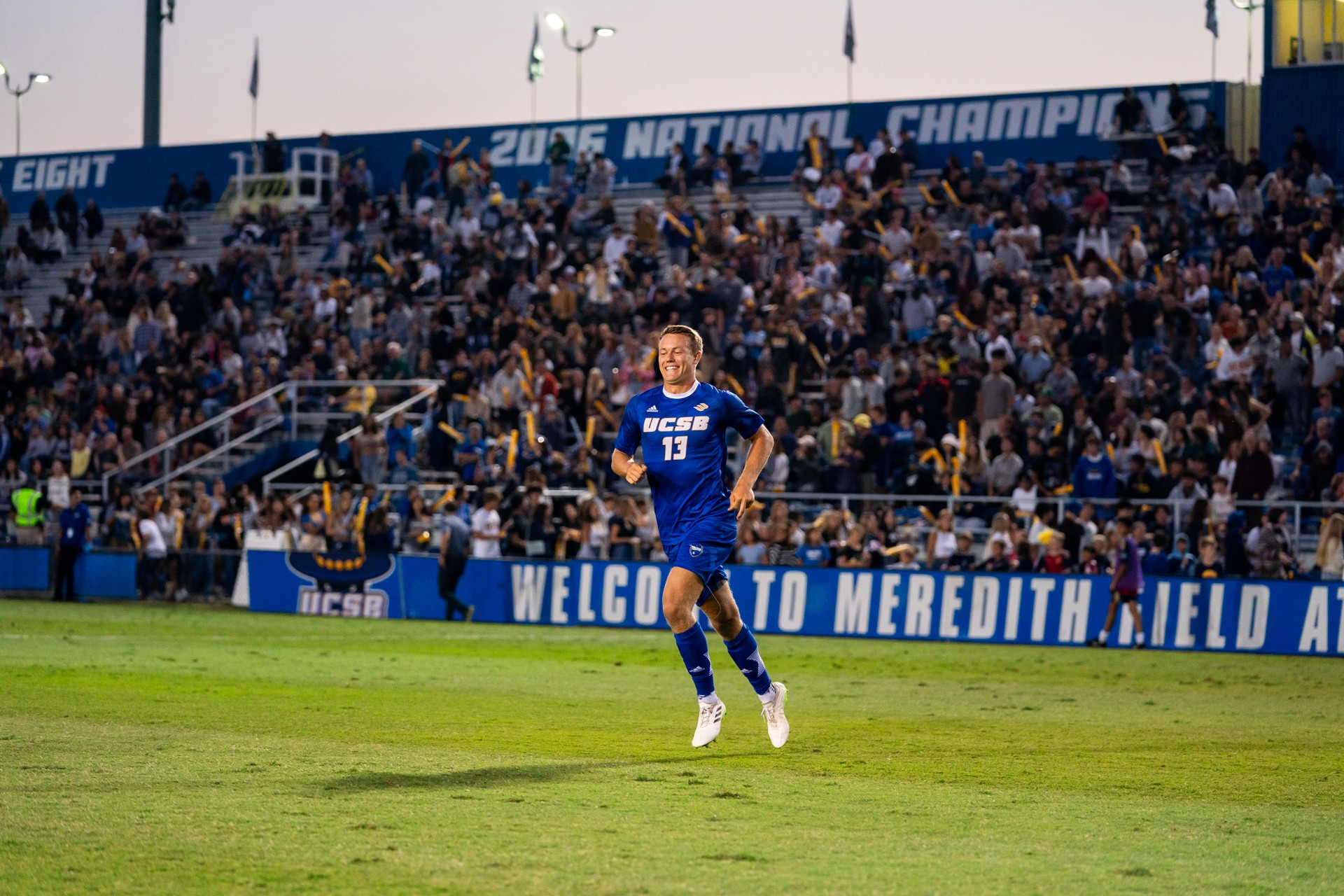 Dynamic picture of a cyclist riding downhill