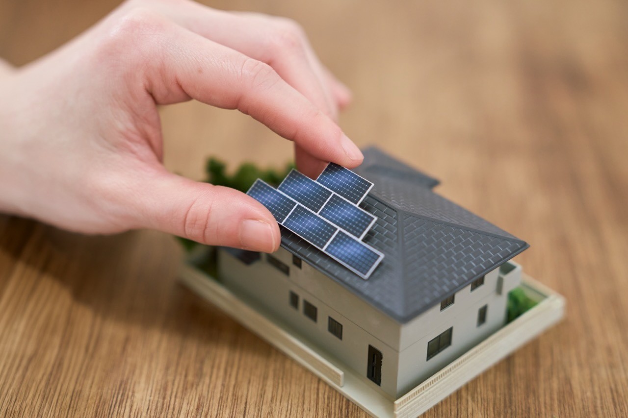 Home solar energy assessment evaluation estimation roof facade vertical yield output efficiency irradiance