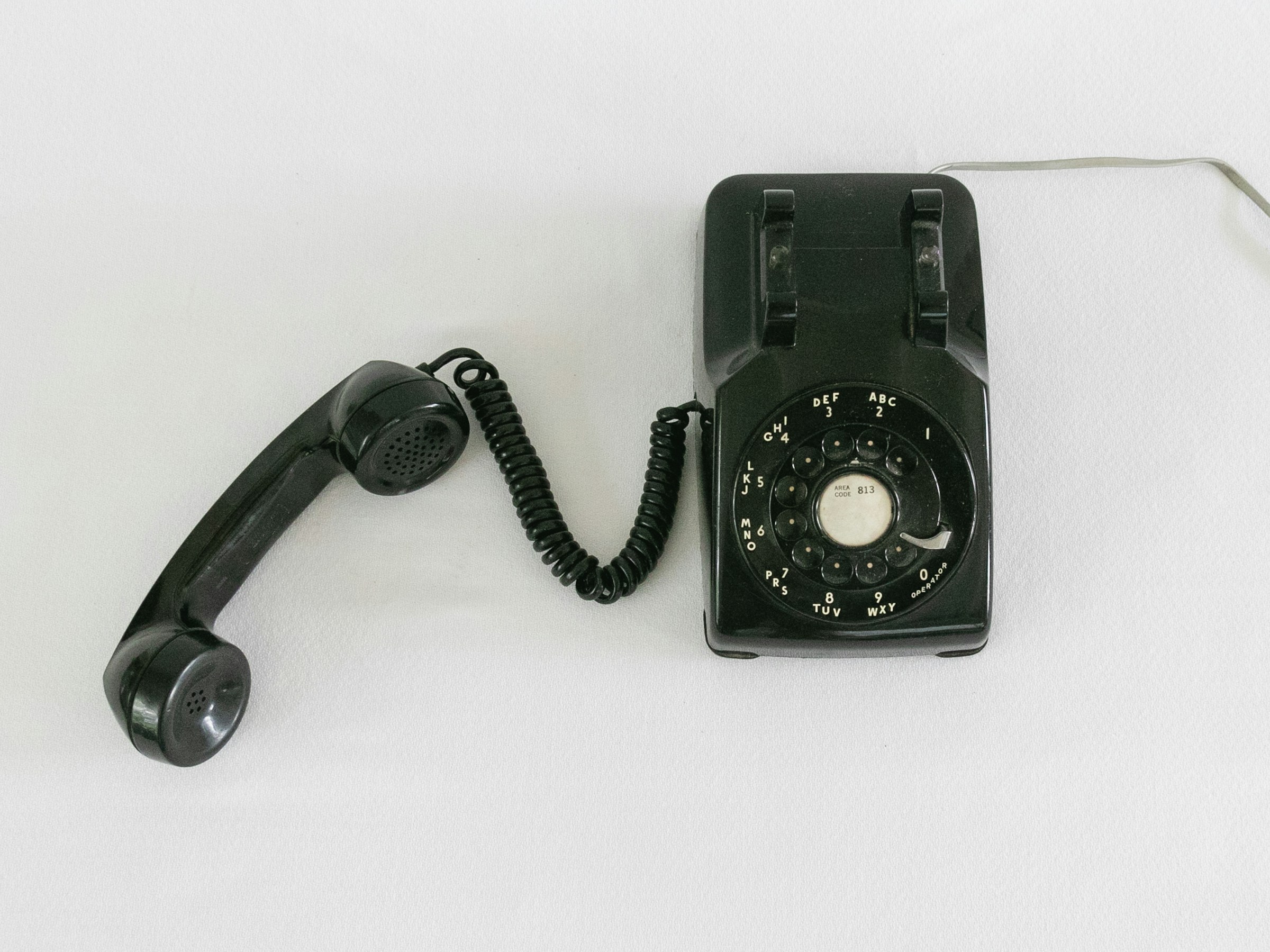 traditional phone - AI Phone System