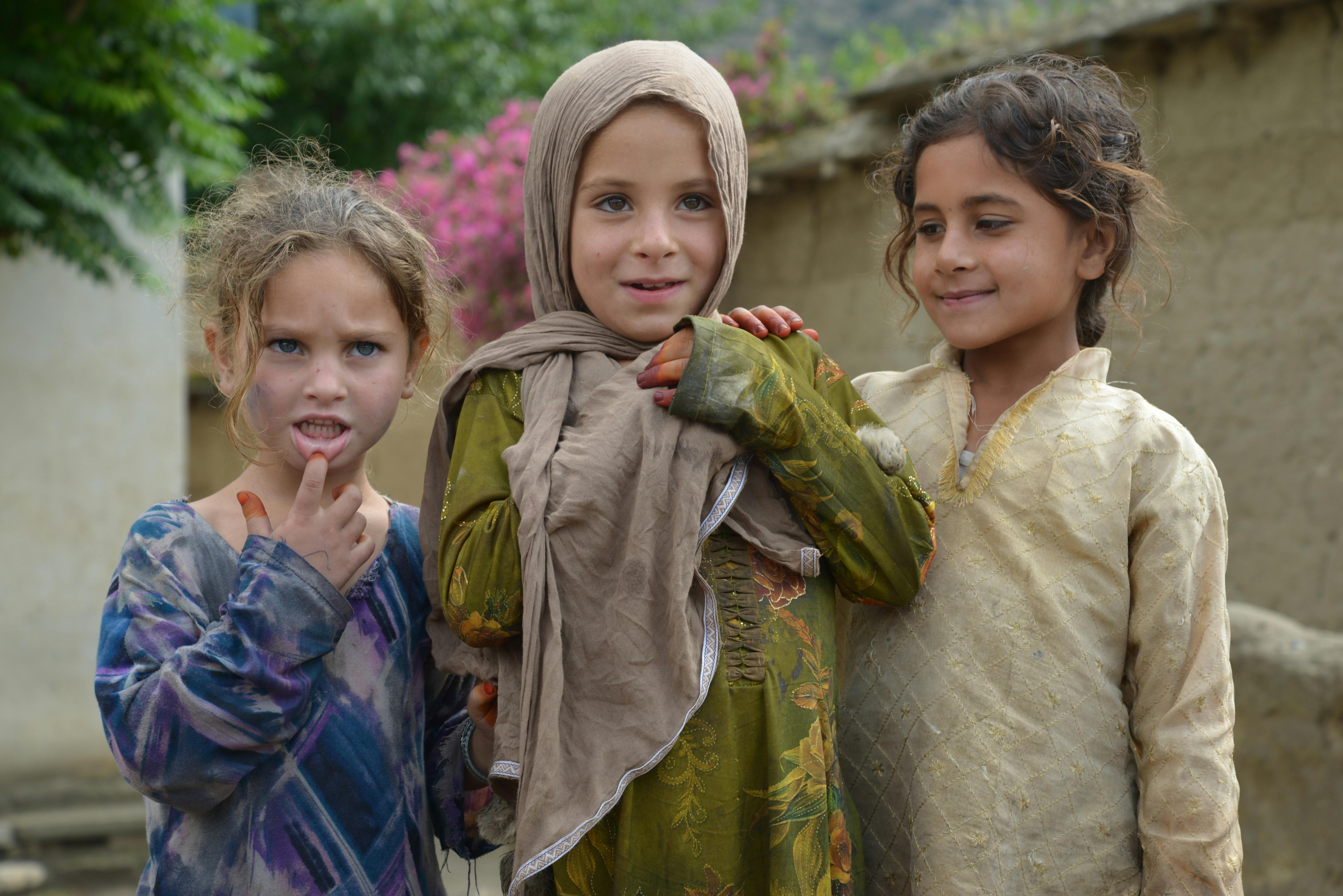 afghan girls