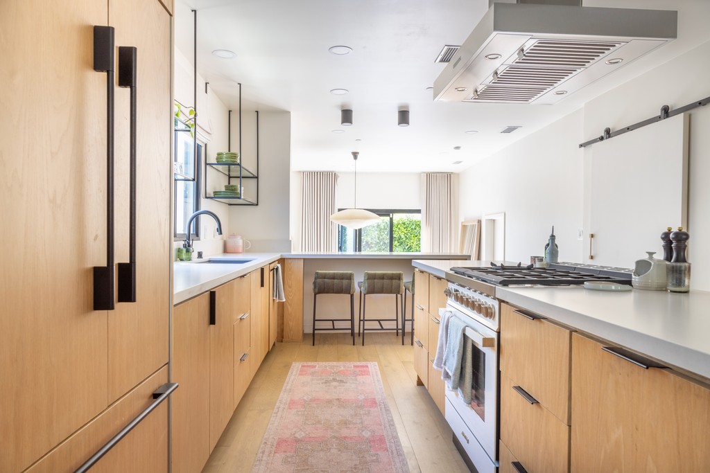 Image of modern living room