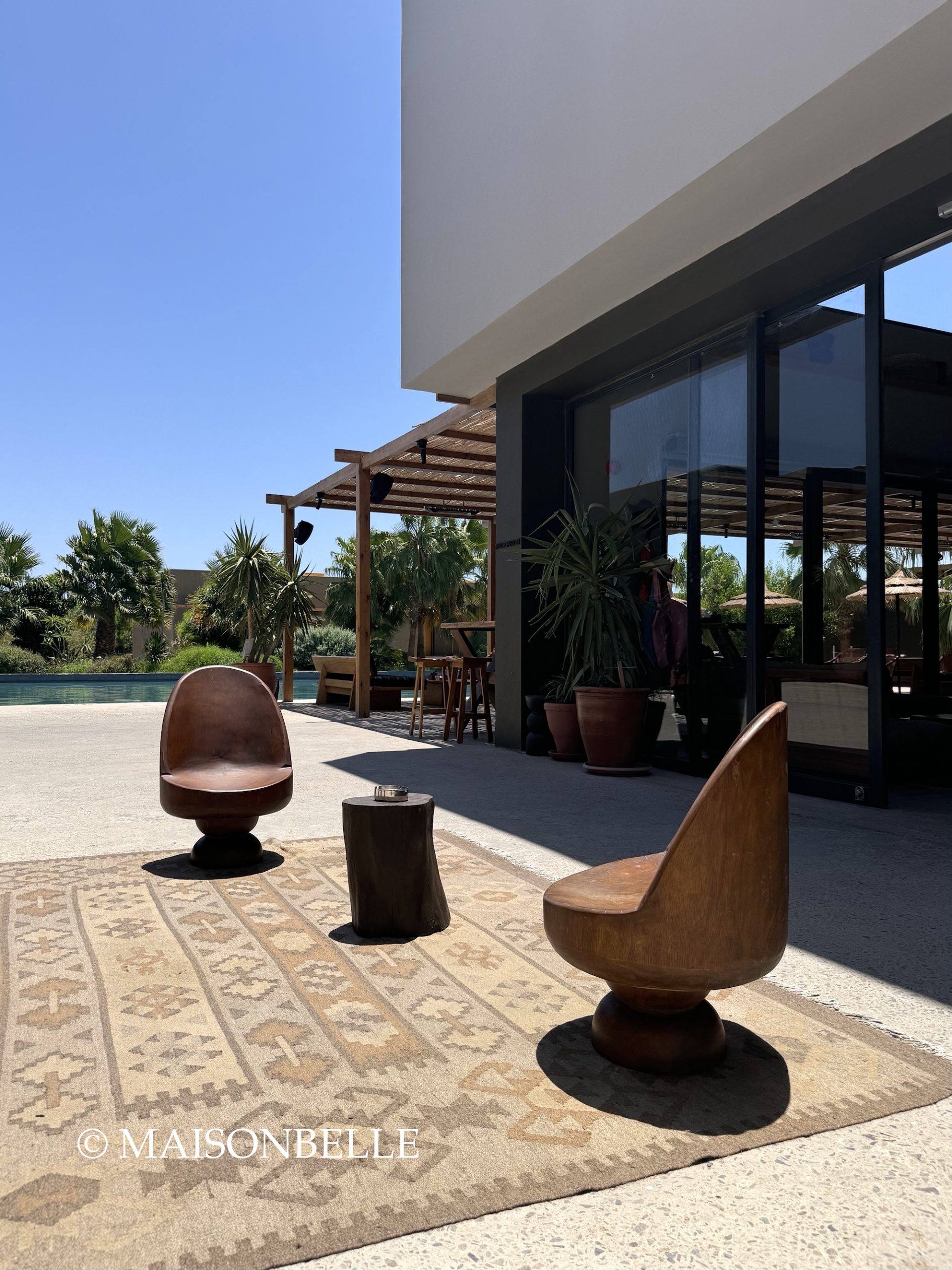terras met pergola ibiza stijl