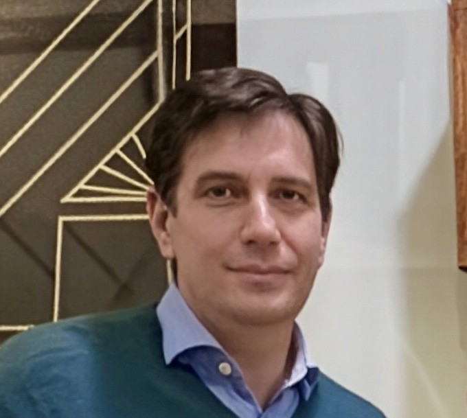 man's grey and black shirt