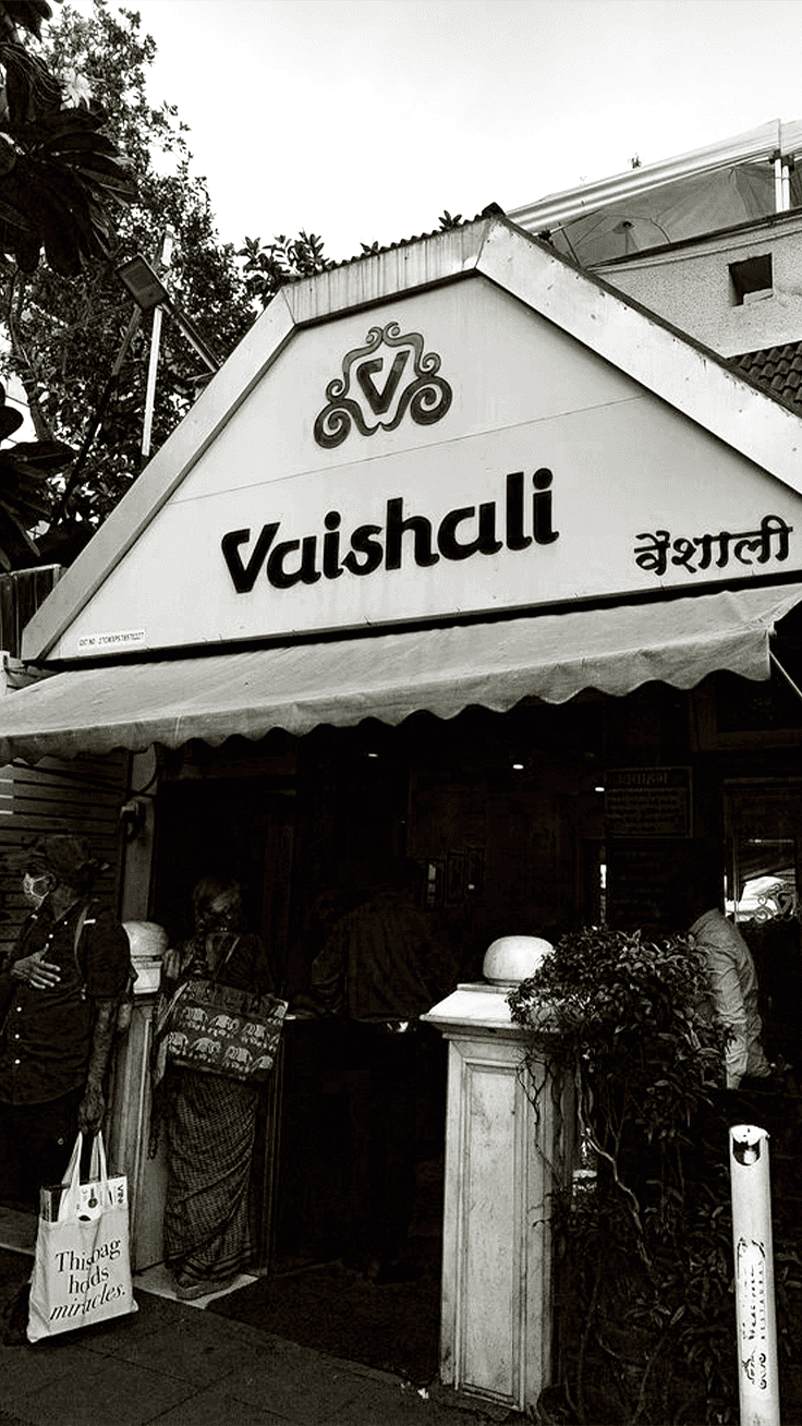 A snapshot of Vaishali, Pune’s iconic South Indian restaurant.