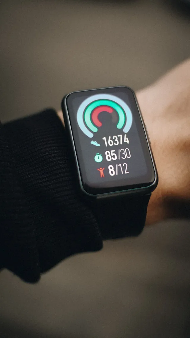 Smartwatch showing metrcis