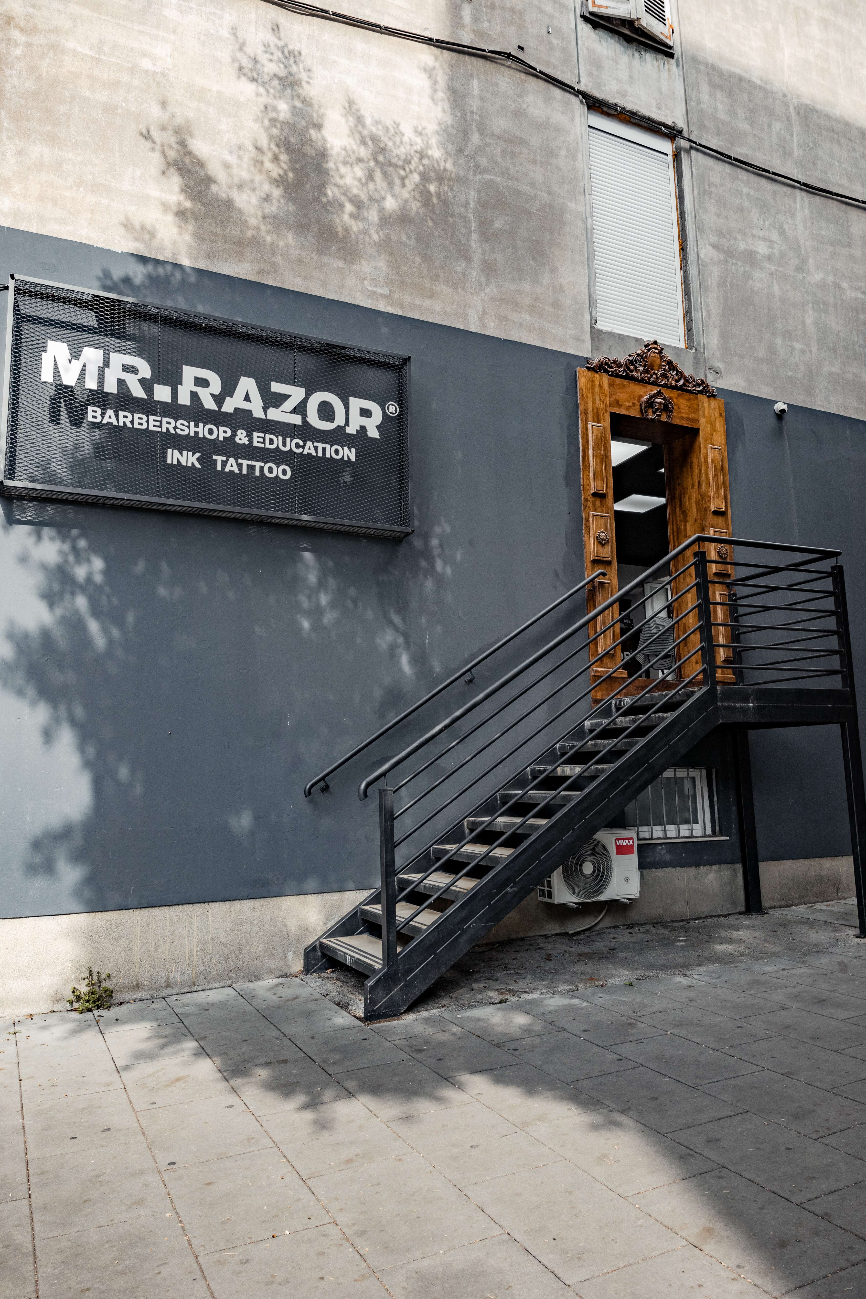 MR. RAZOR Zadar