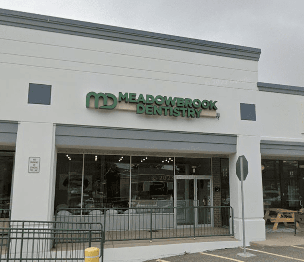 Meadowbrook in Plainview