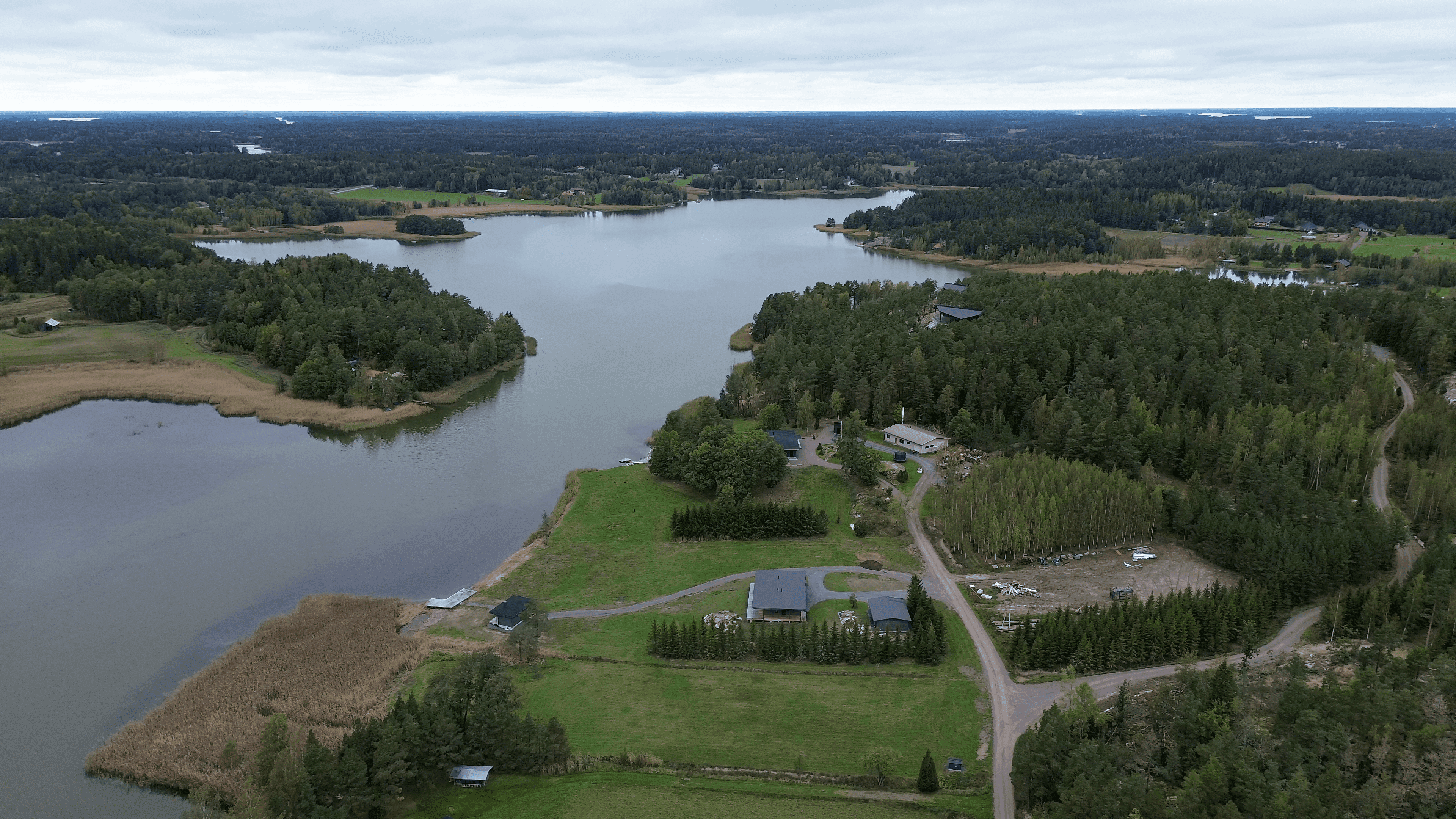 The plot of the house shown from above with the sea in the background