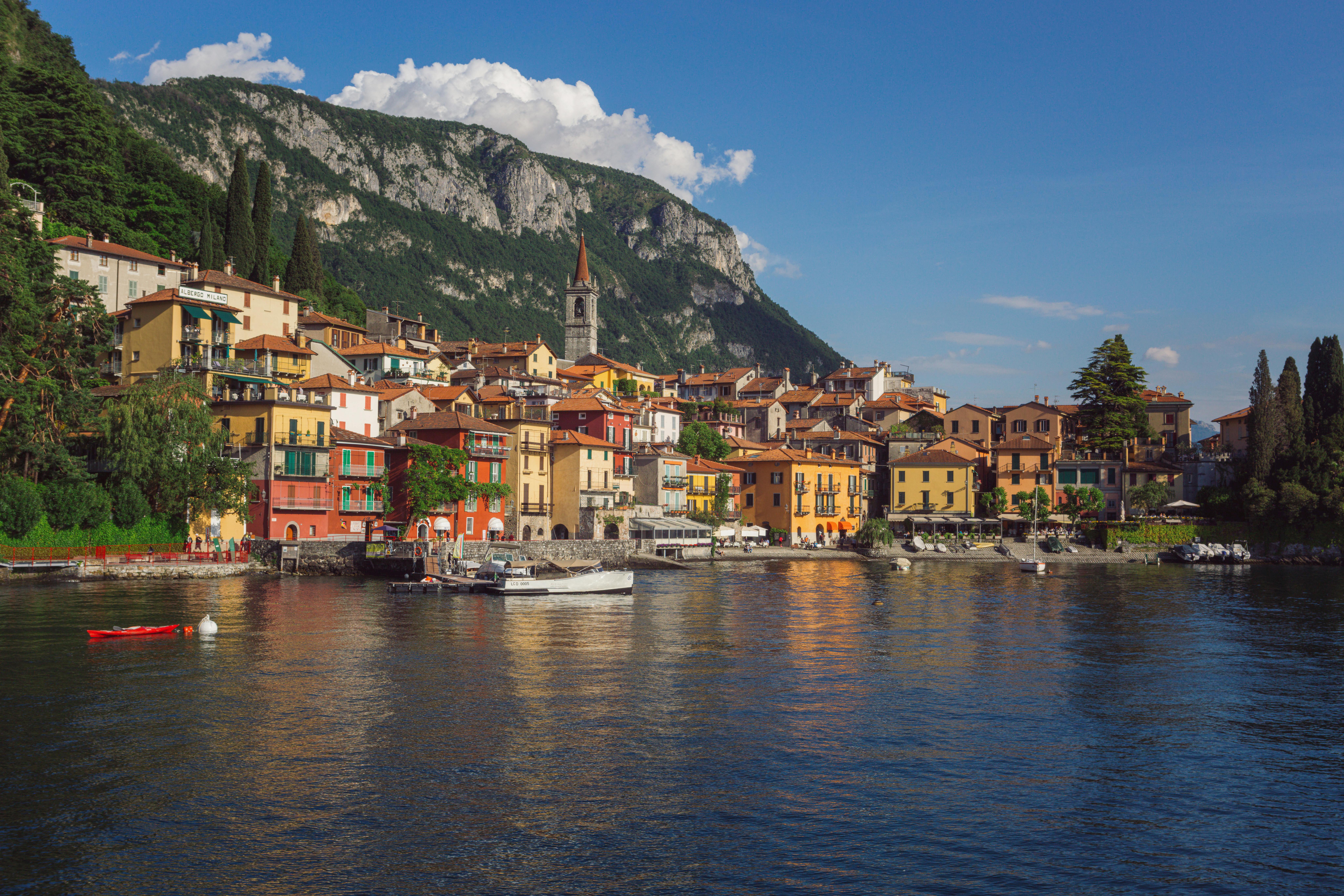 Lake Como, Bellagio at the hour the day trippers leave.