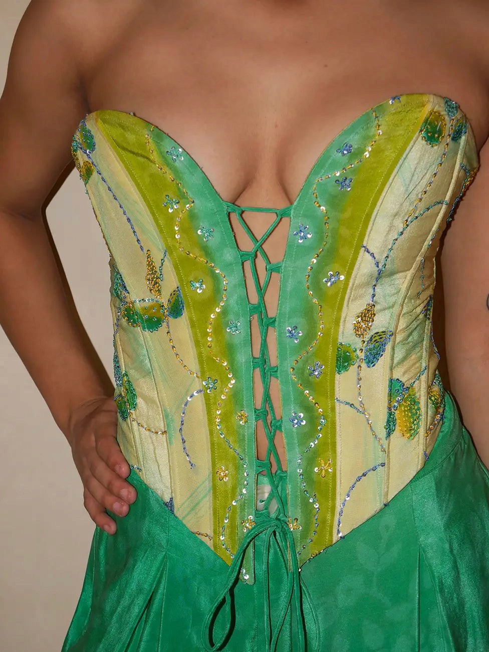 SWARA handcrafted silk corset from vintage saree with sweetheart neckline, tapered waist and adjustable back ties.