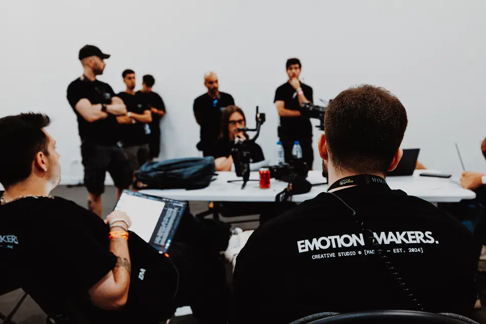 Equipo Emotion Makers.