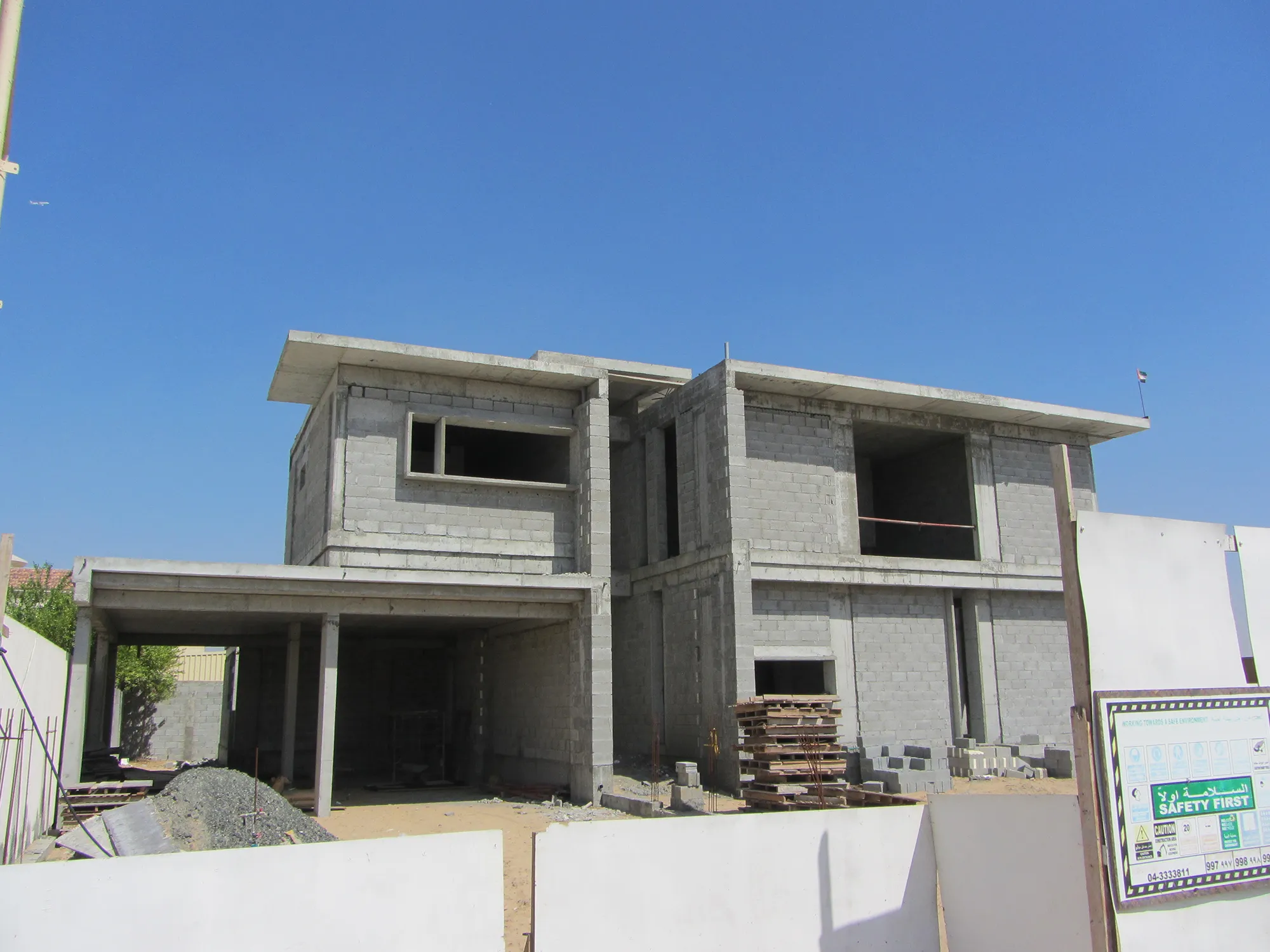 Dubai: Mid Century Modern Villa Design
