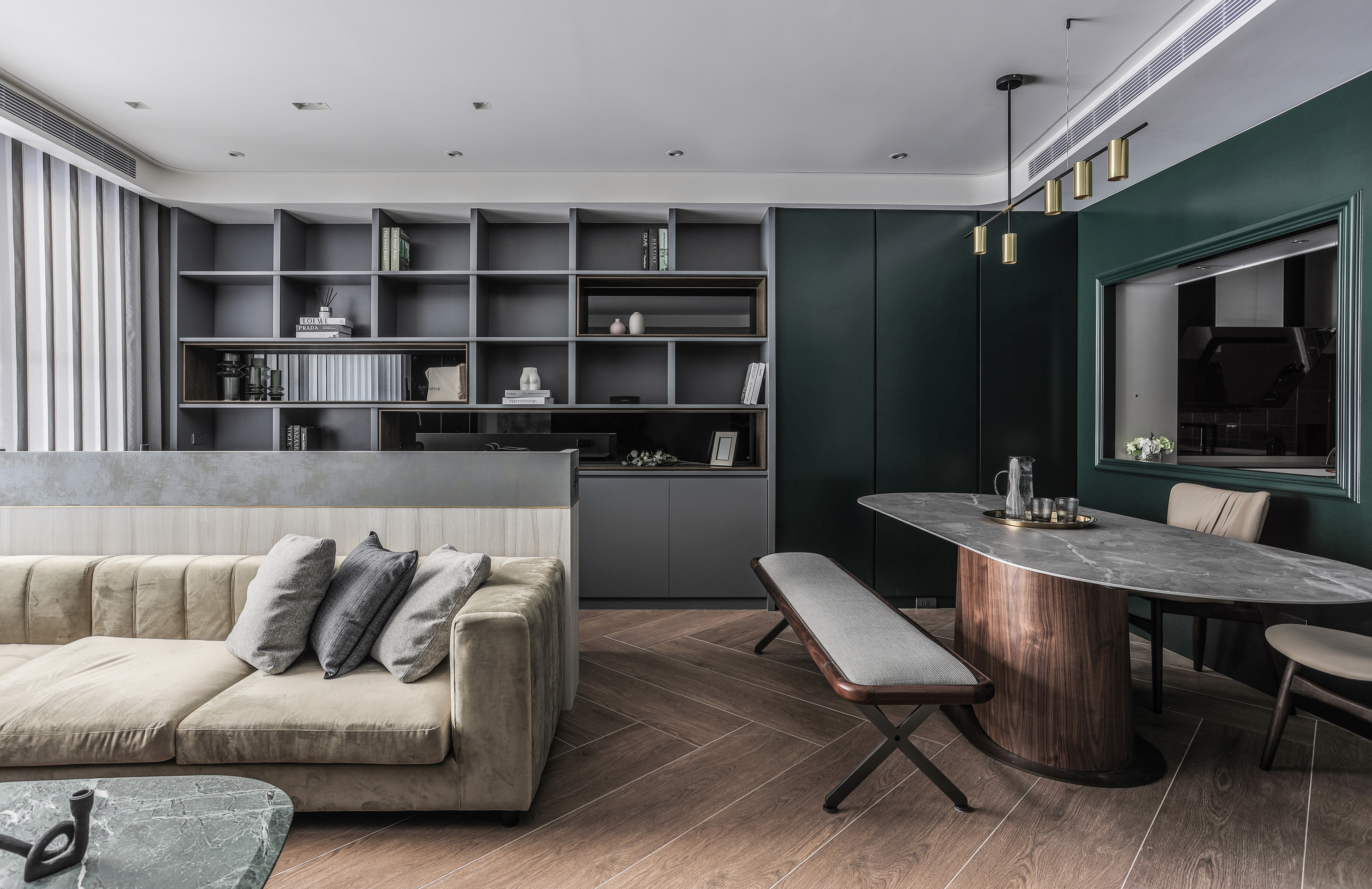 The image featured at the bottom of the about us page