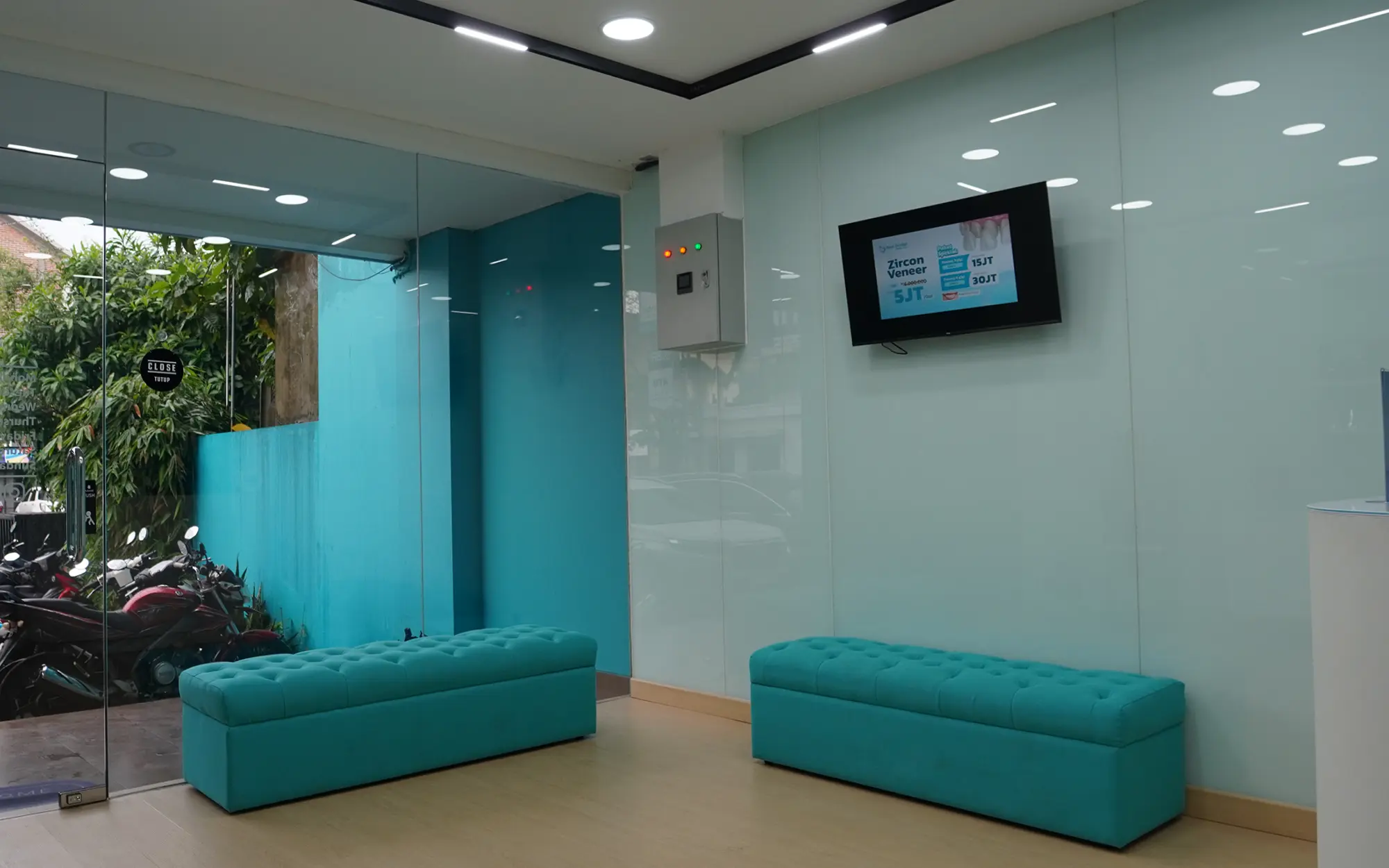 waiting room axel dental clinic jakarta