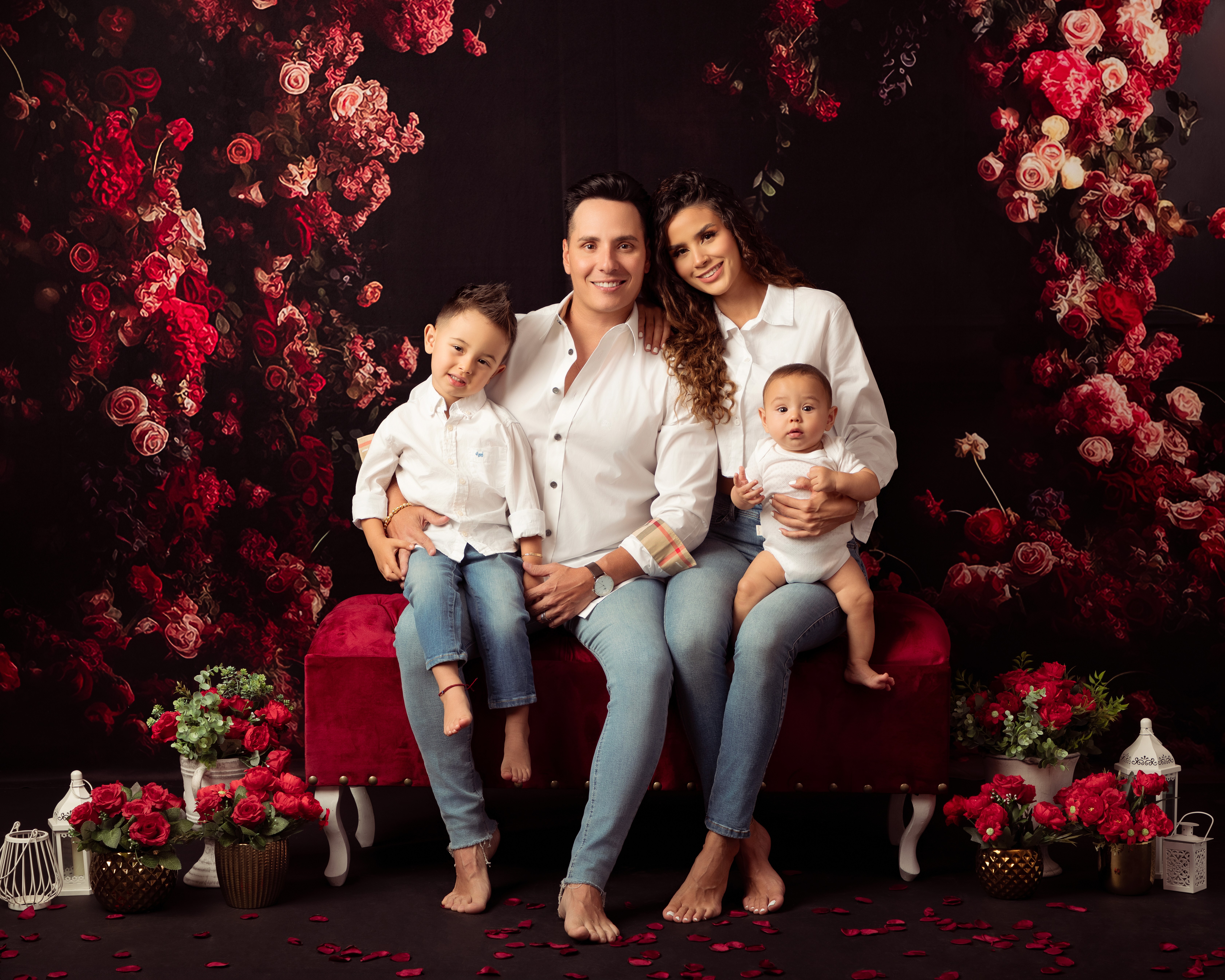 mamá con su familia en sesión profesional