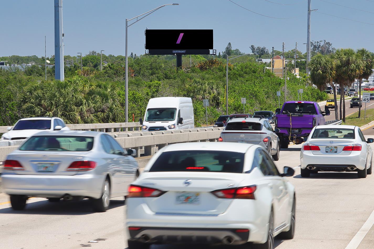TM048203B — digital billboard in Saint Petersburg