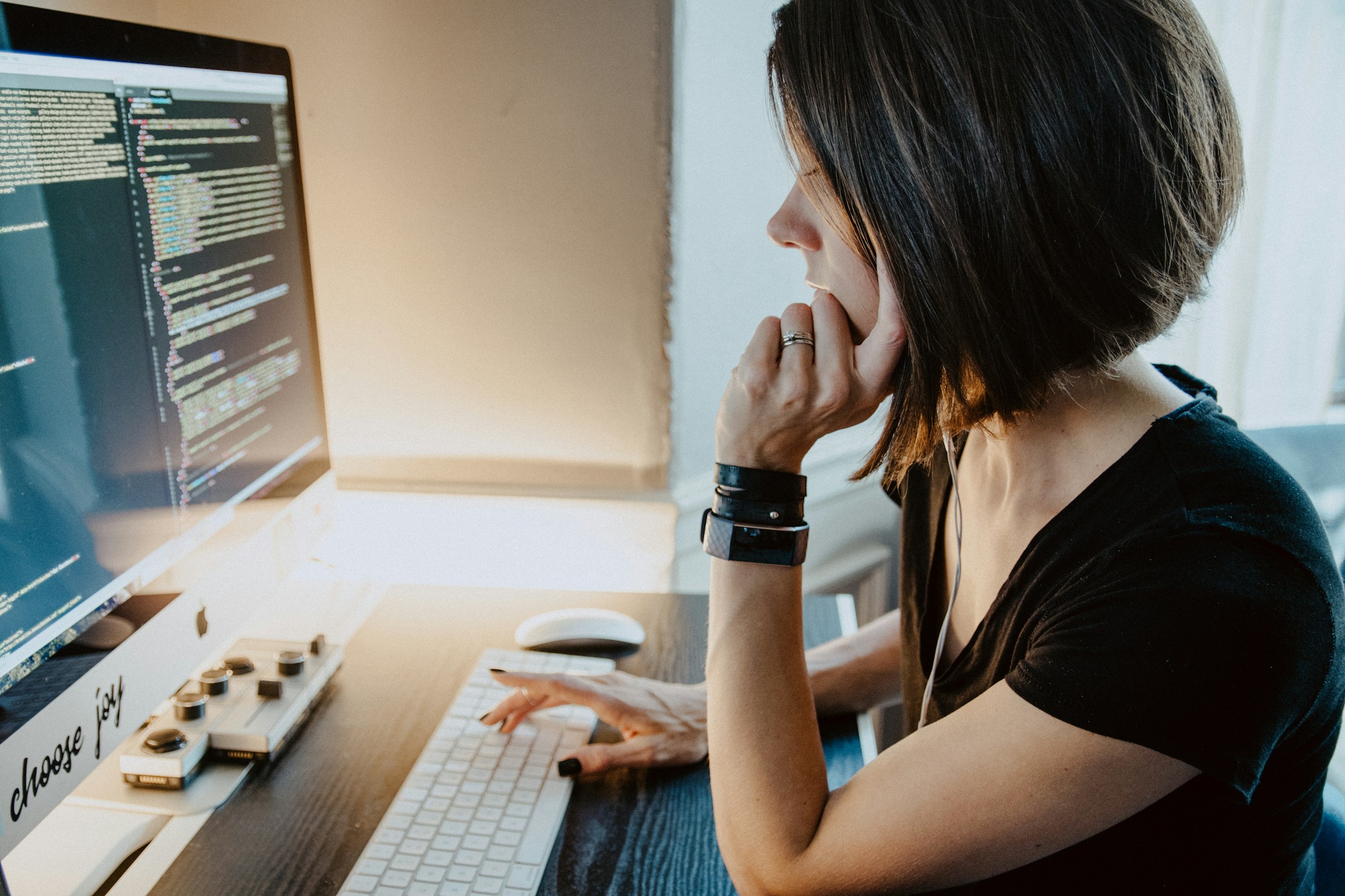 Woman Wondering - How to Build an AI Agent