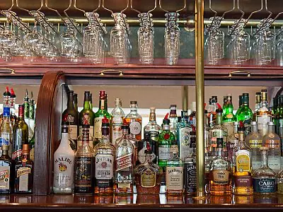 Bourbon Lounge at South Thompson Inn boutique hotel in Kamloops, BC