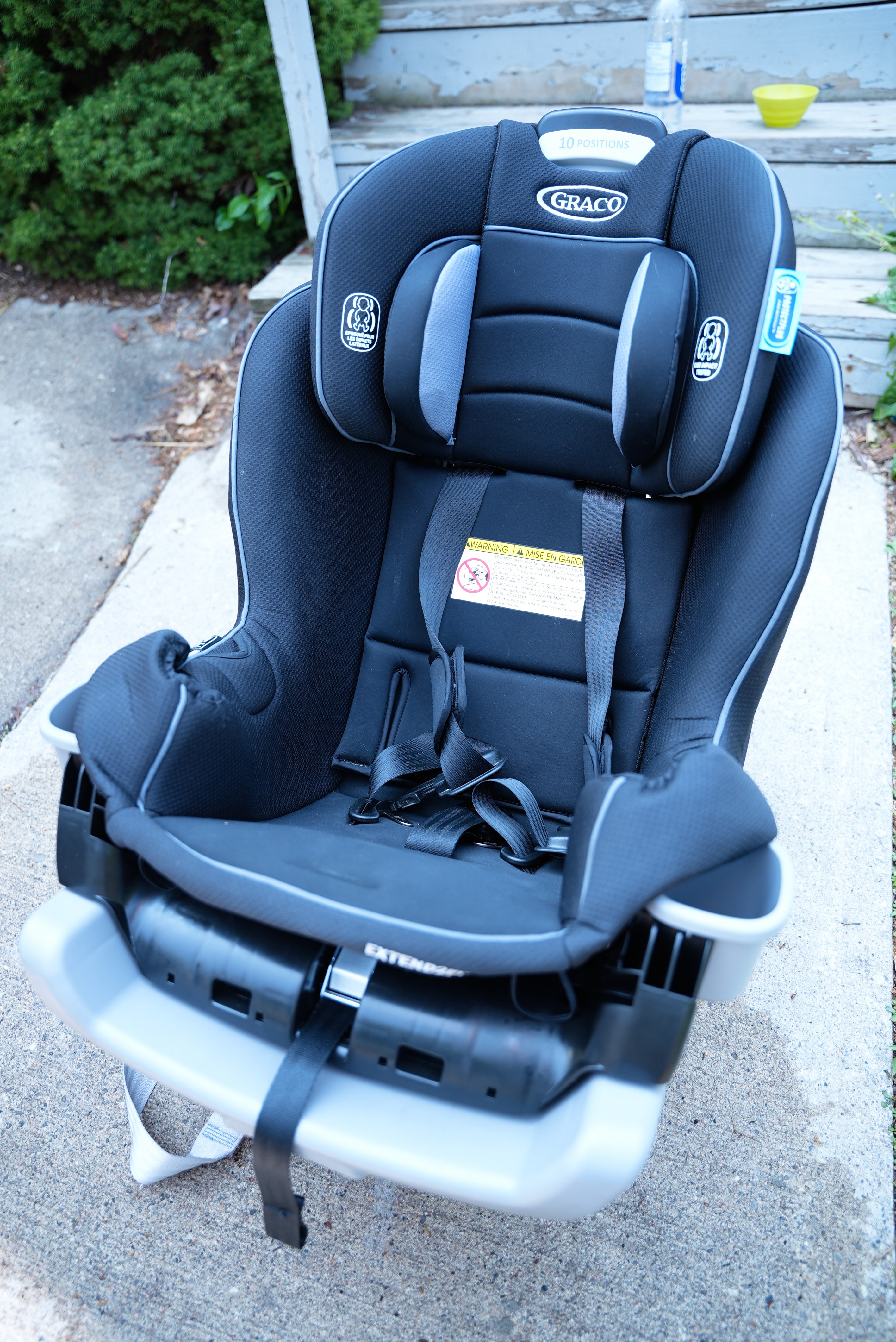 Toronto baby car seat cleaning showroom clean after GTA