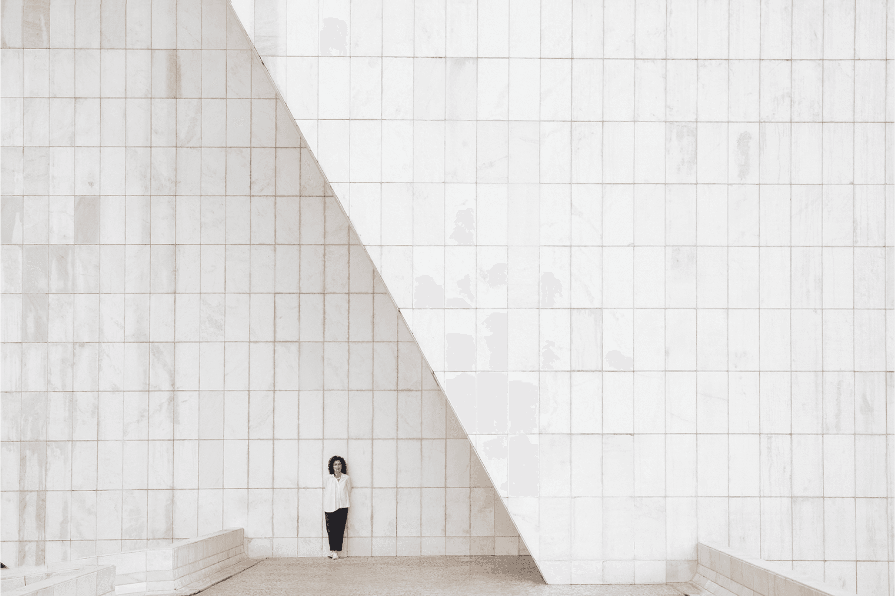 Gabriela Izar, pesquisadora de arquitetura,  in Brasília photographed by FRONT and created by INDEX.