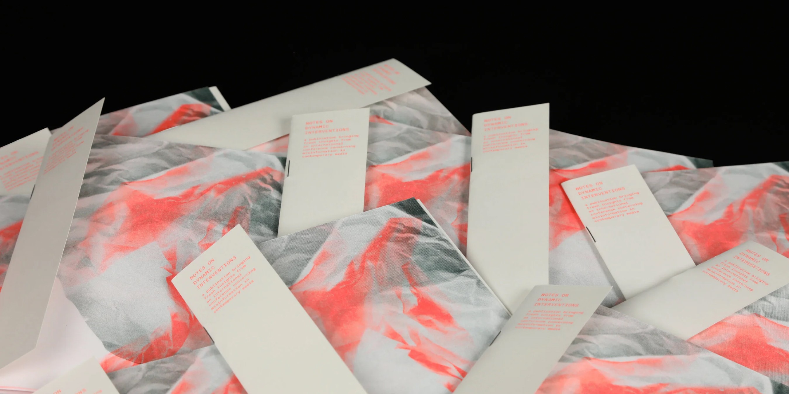 Notes of Dynamic Interventions booklets printed with risograph.