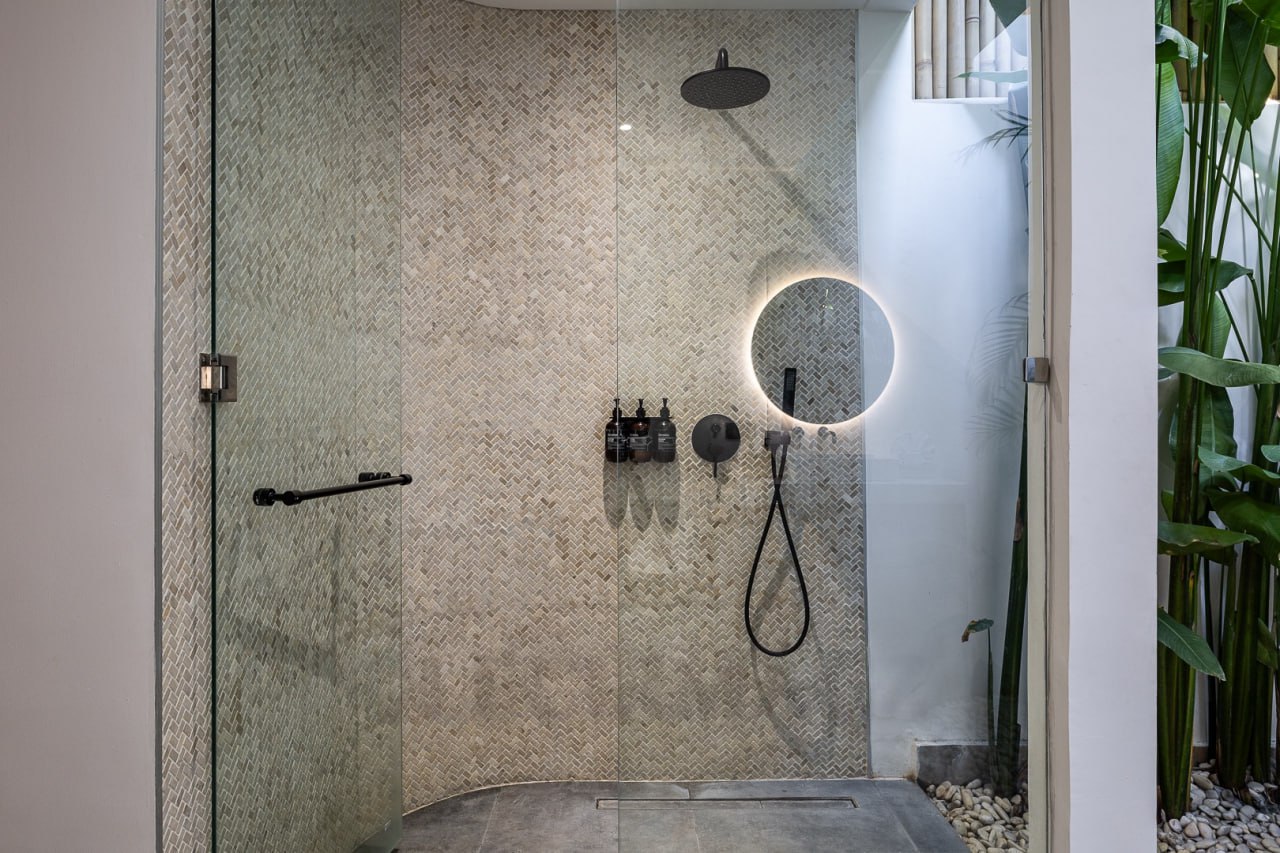 A premium 4-bedroom villa in the heart of Batu Bolong, Canggu, located just 350 meters from the beach