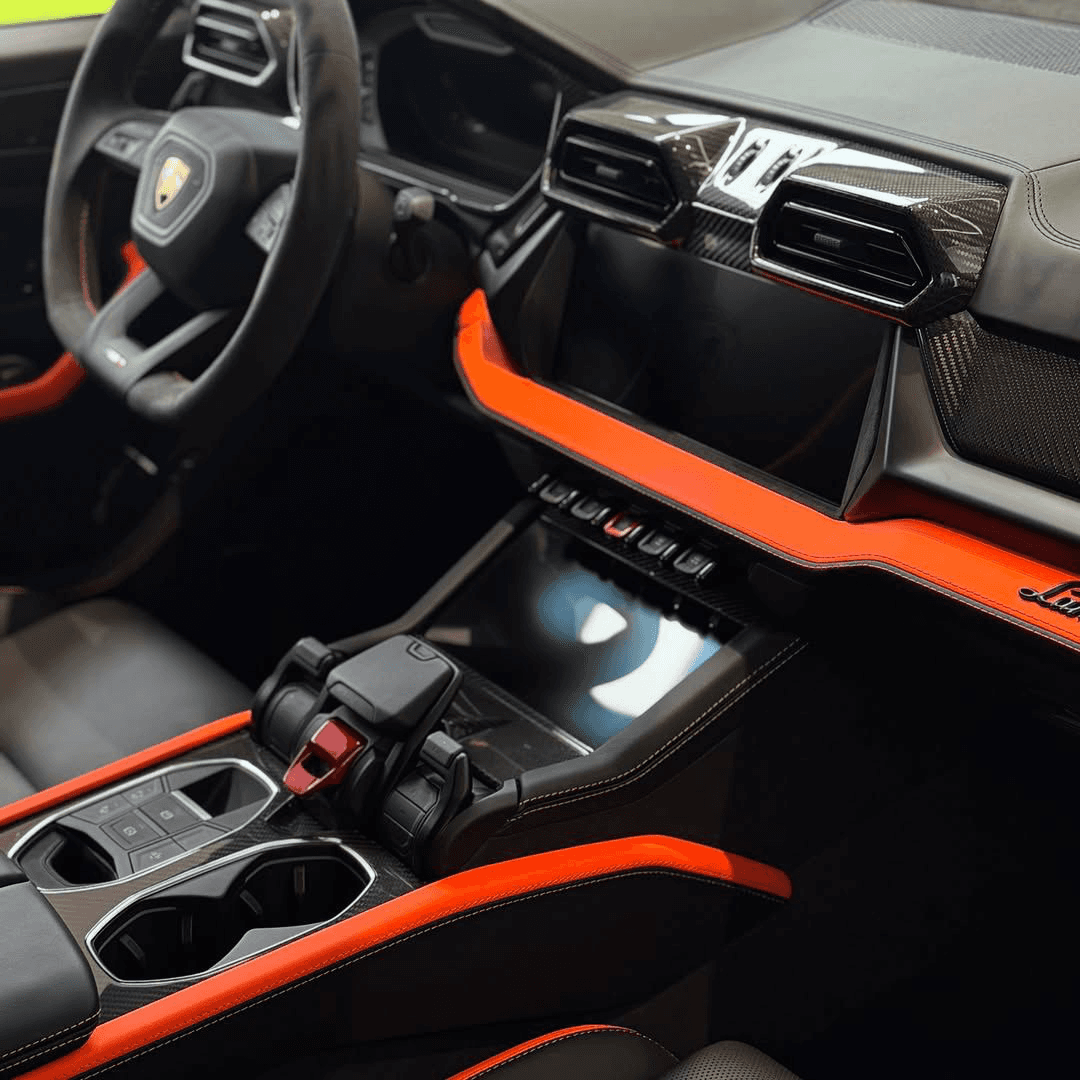 Mercedes AMG GTR 2020