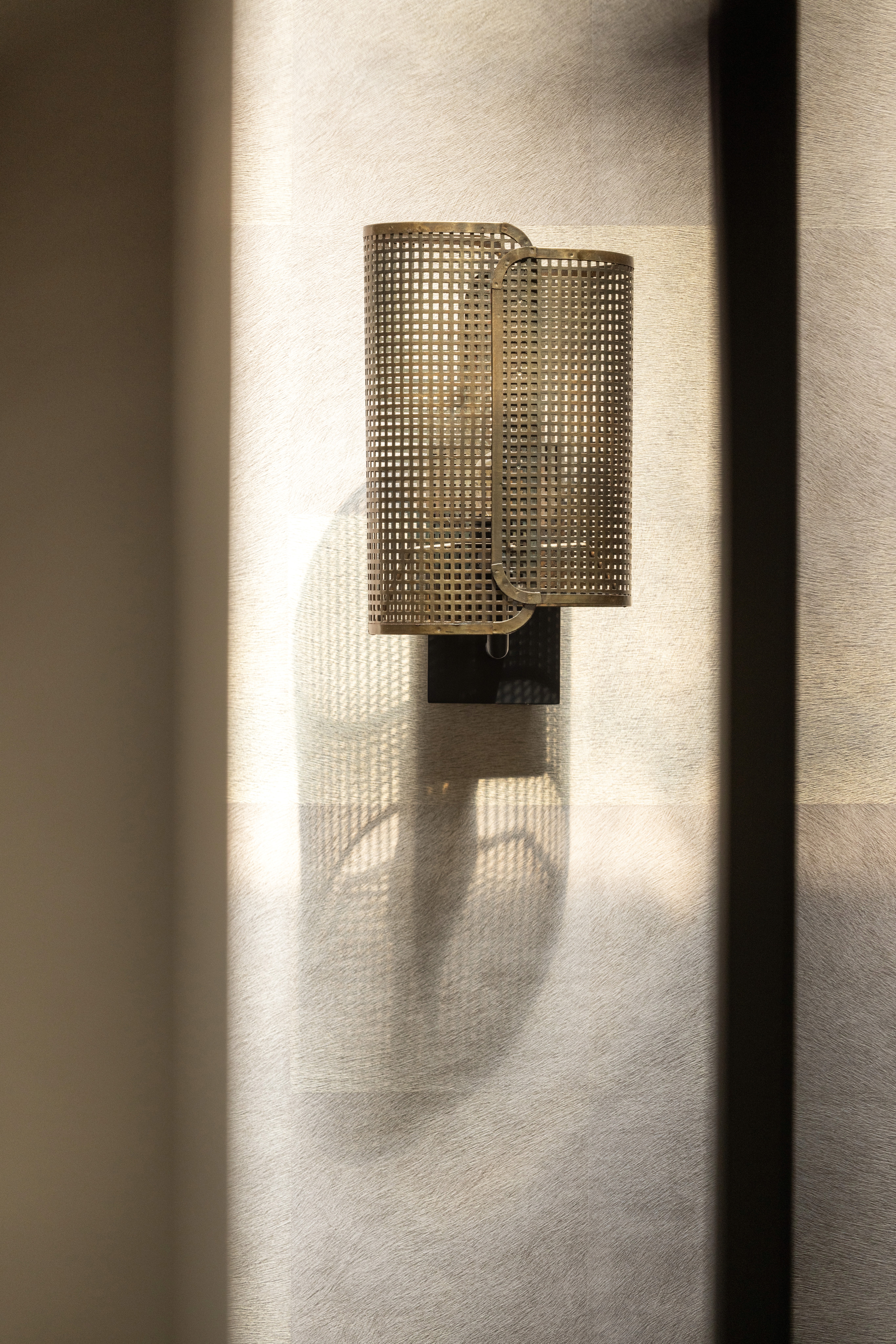 Here comes the alt text