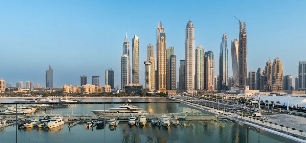 Emaar Beachfront features sleek, modern design elements and offers picturesque views of the surrounding coastline.