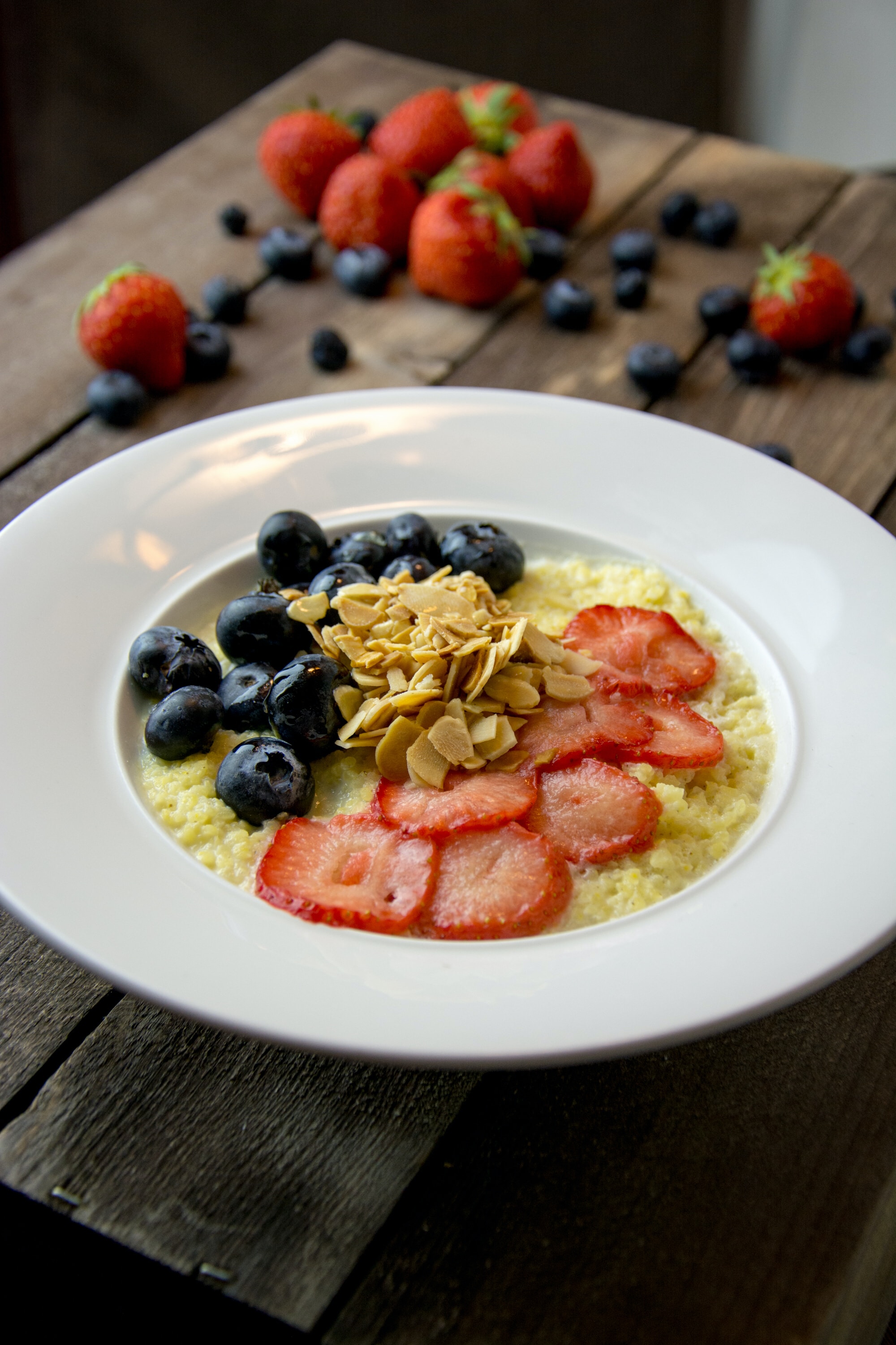 Blueberry Almond Overnight Oats