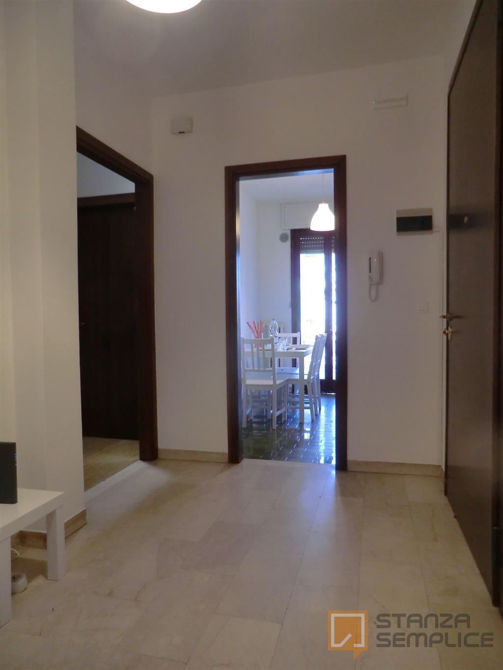 Stanza di 14.5 mq in Via San R. Bellarmino, Padova