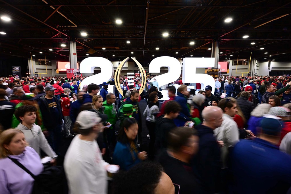 Blog Photo Real Mehedi Free Framer Template Photography