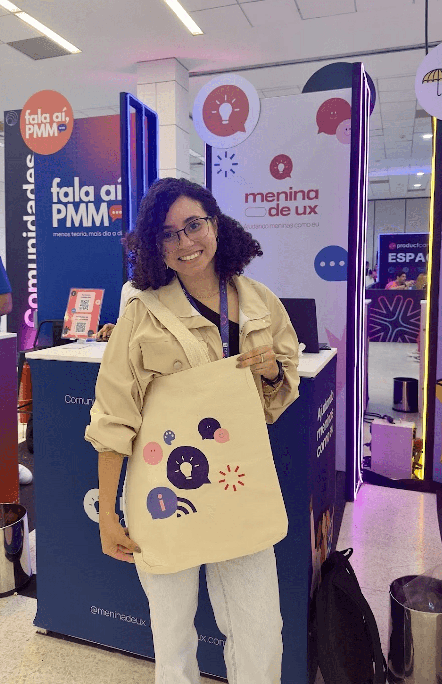 Abstract blue shapes create an interesting pattern.