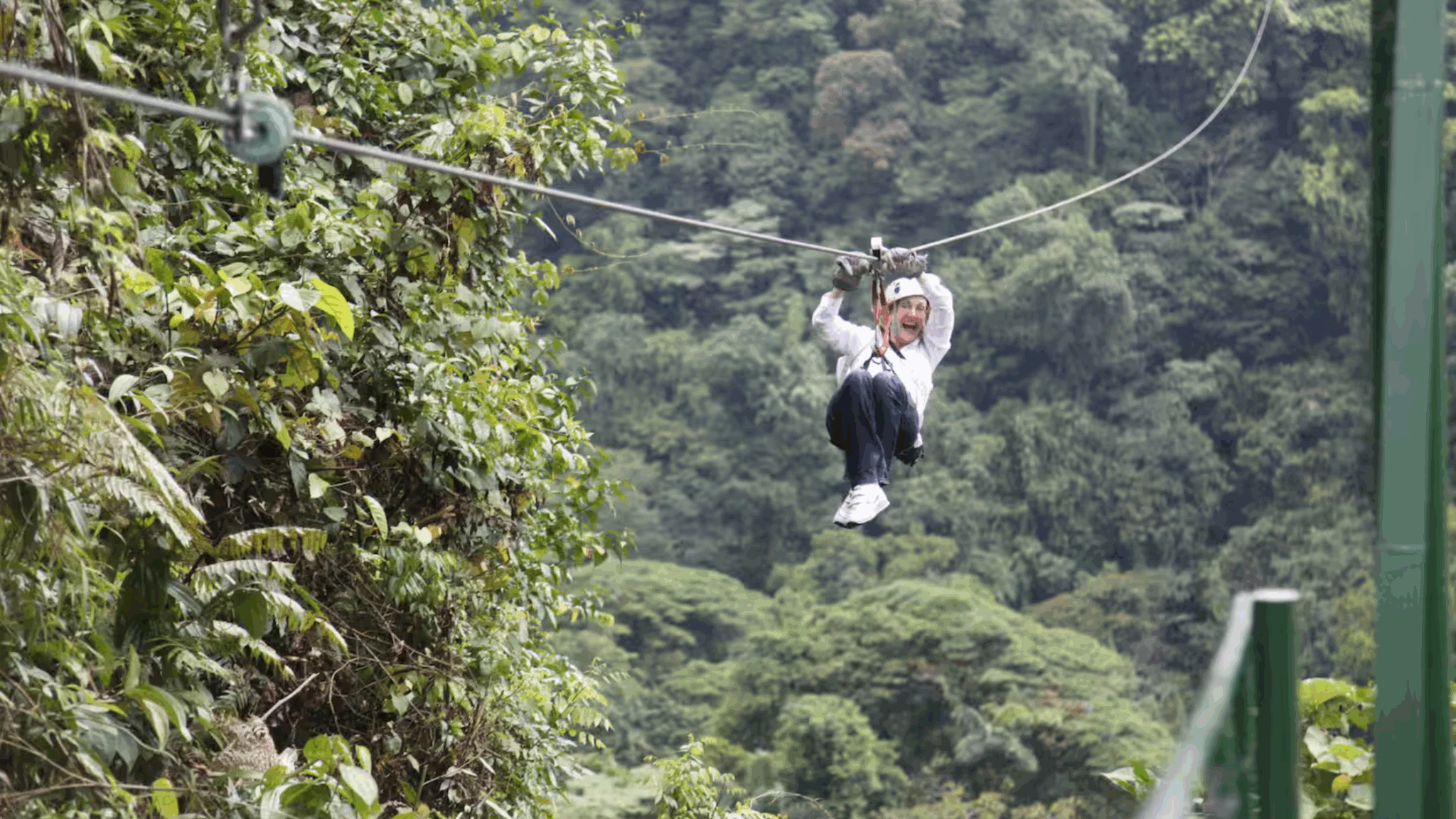 Book and Arenal Hills Villa